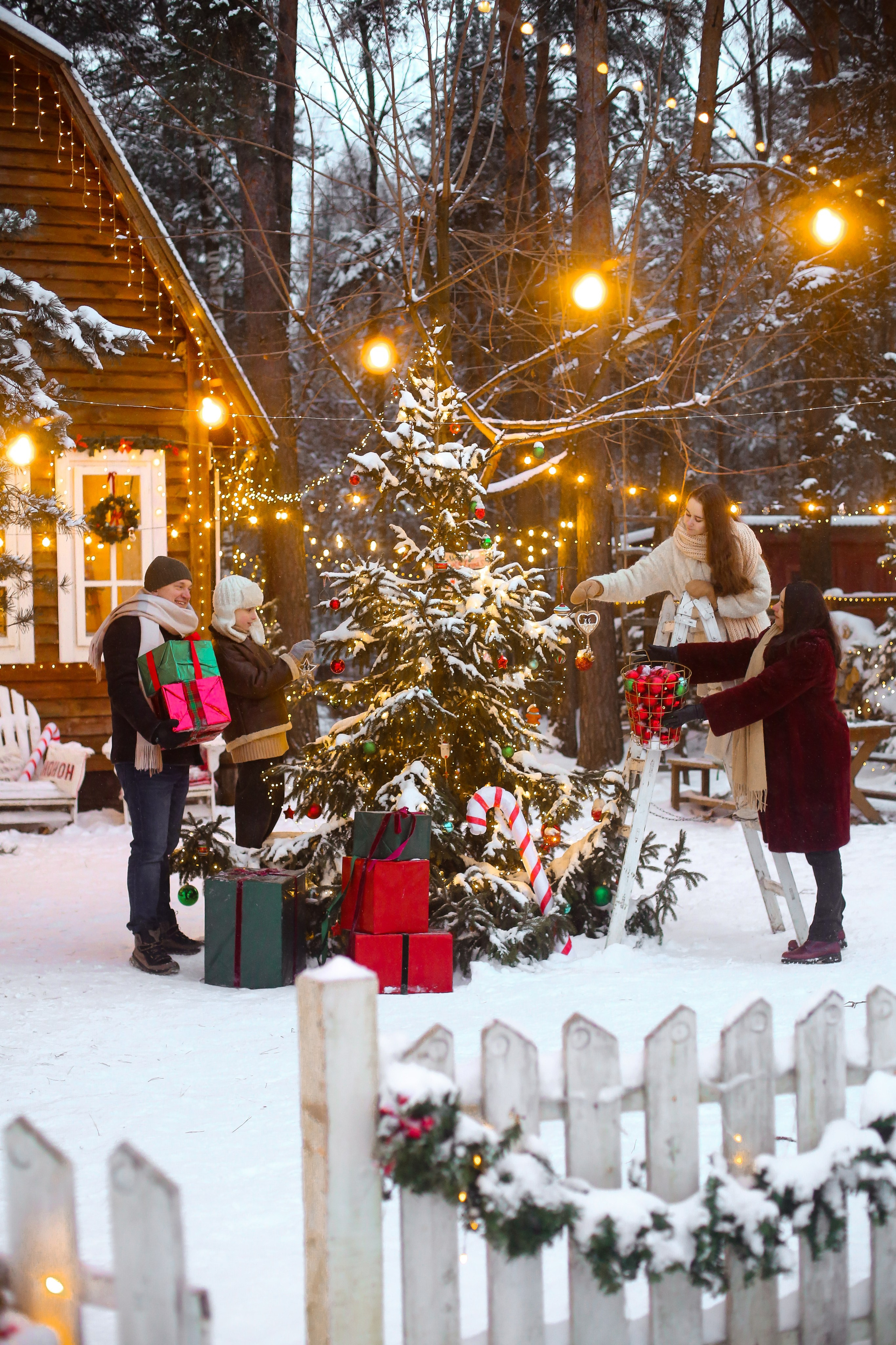 Я Лена — семейный фотограф в стиле Life Style Москва и Подмосковья: Балашиха, Пушкино, Щелково, Домодедово, Дмитров. Я за эмоции и любовь