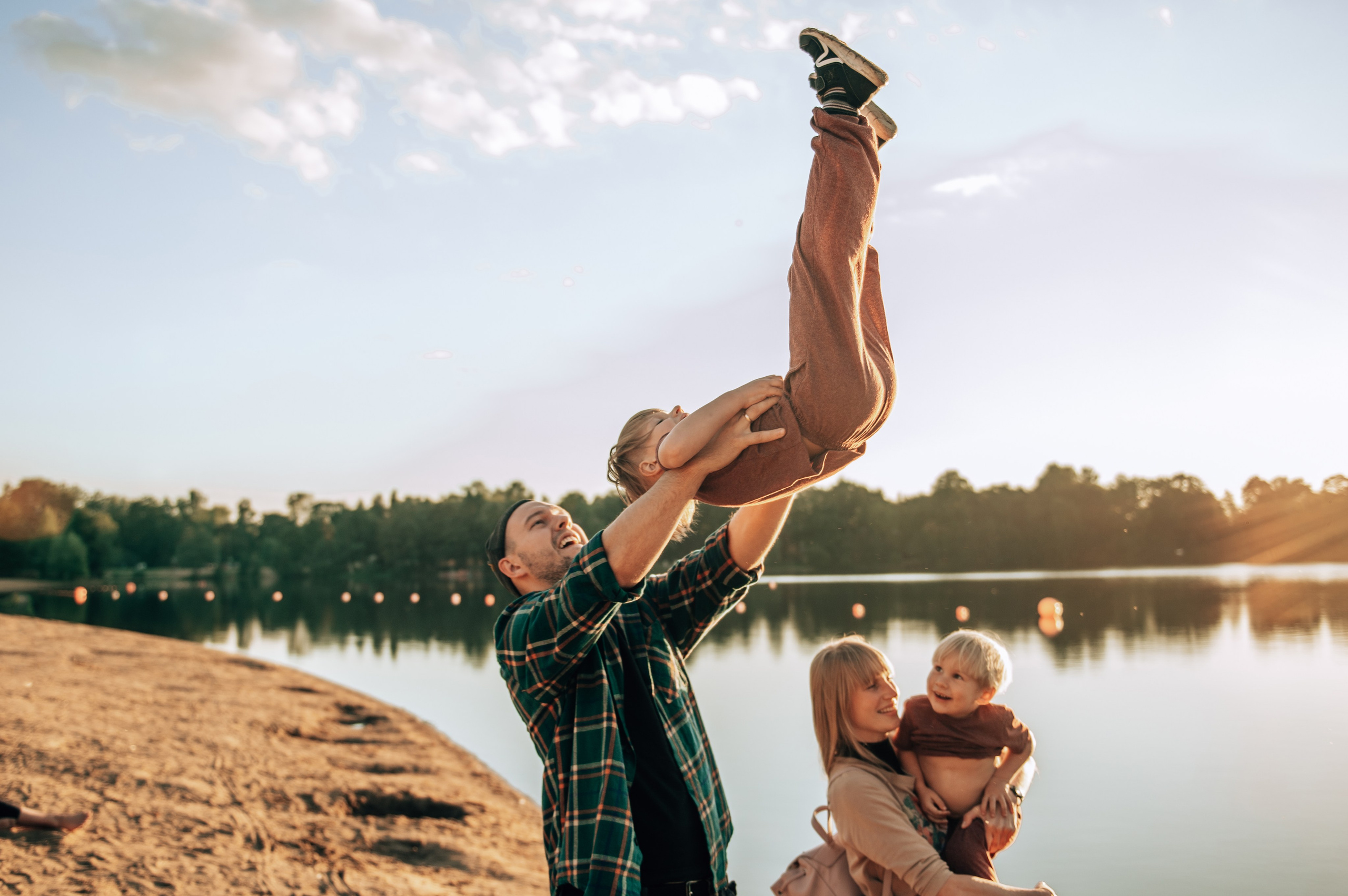 Семейна прогулка с непоседами-мальчишками. Свадебный и семейный фотограф София Невская