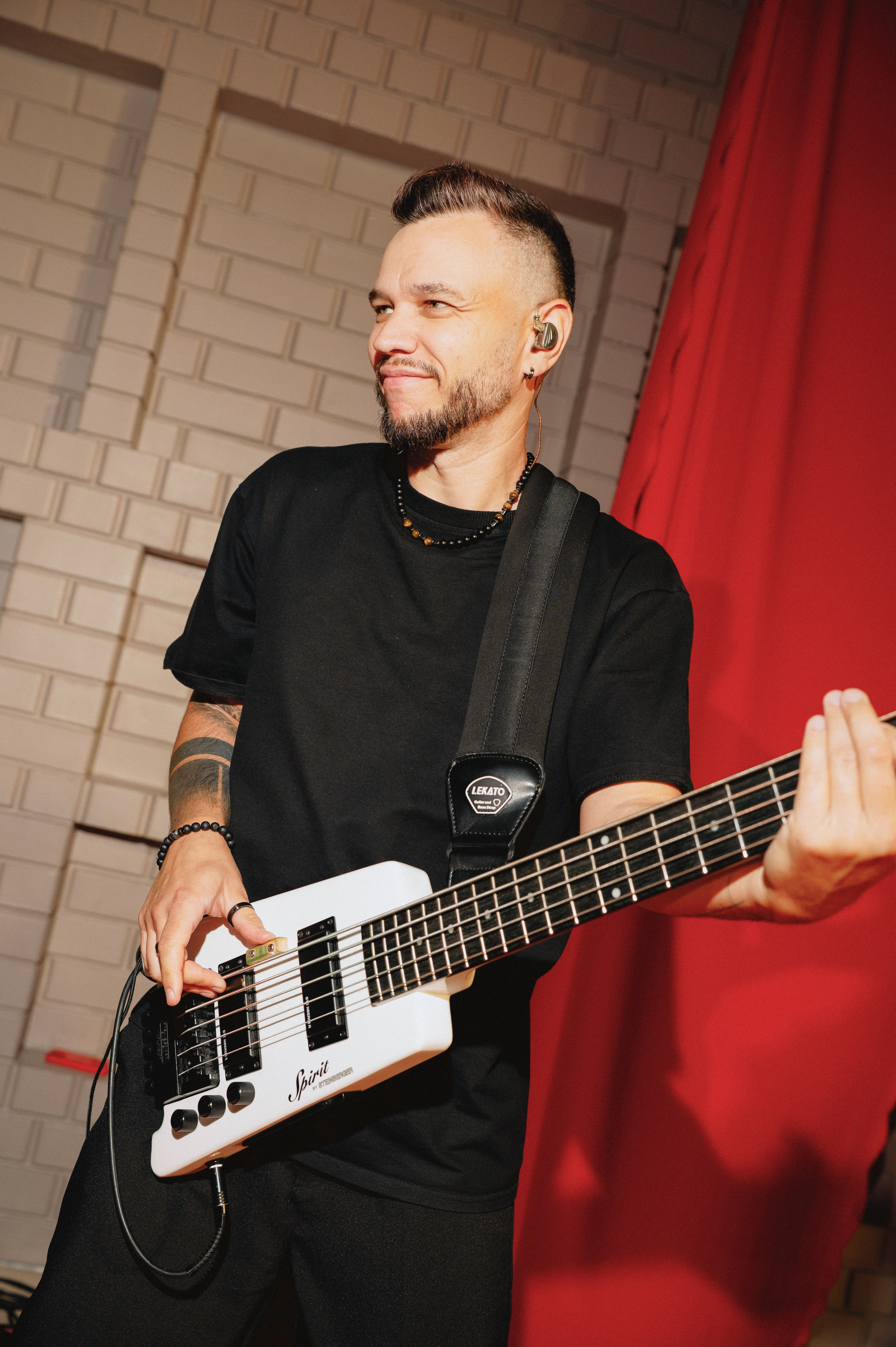 Анастасия и Карен. Репортажный и свадебный фотограф в Сургуте