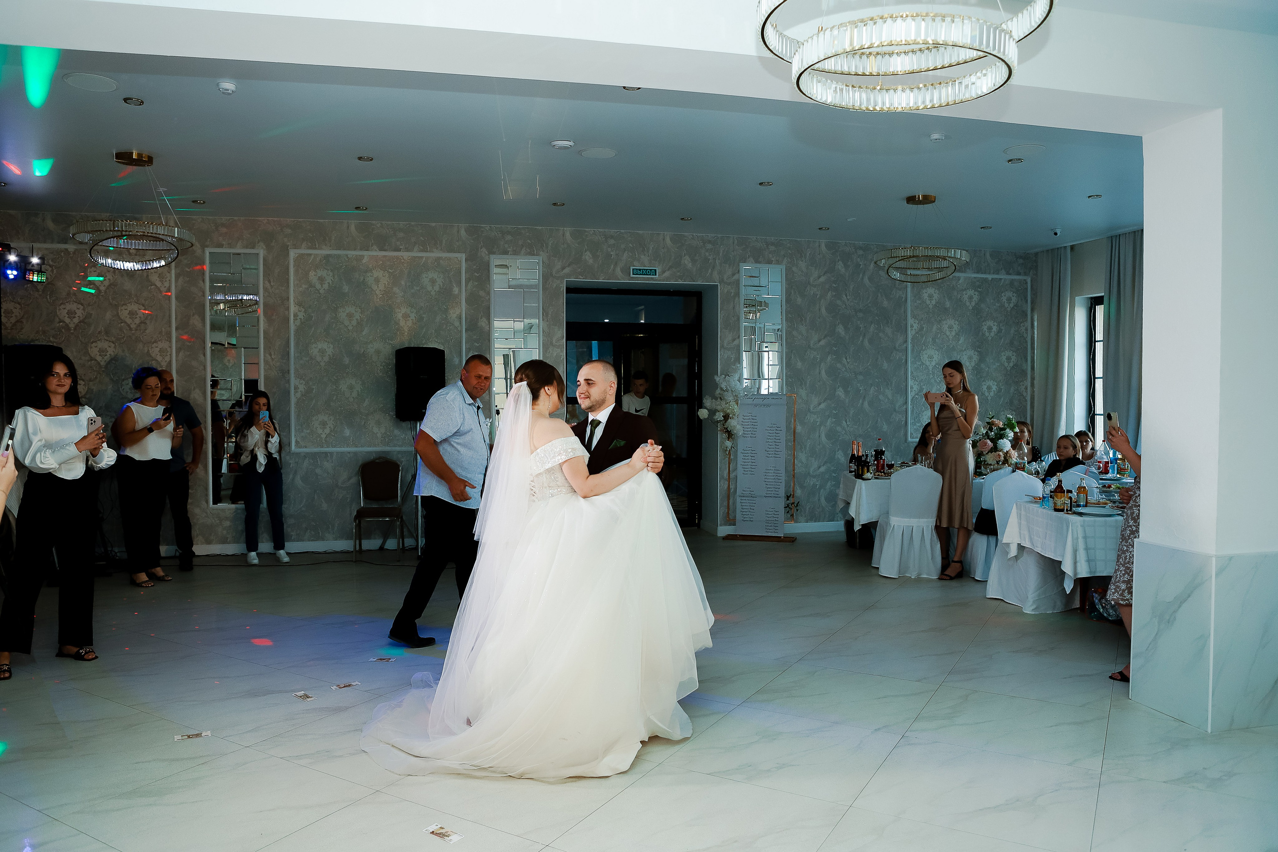 Виталина и Алексей. Свадебный фотограф Евгения Фролова г. Каменск-Шахтинский, Донецк, Ростов