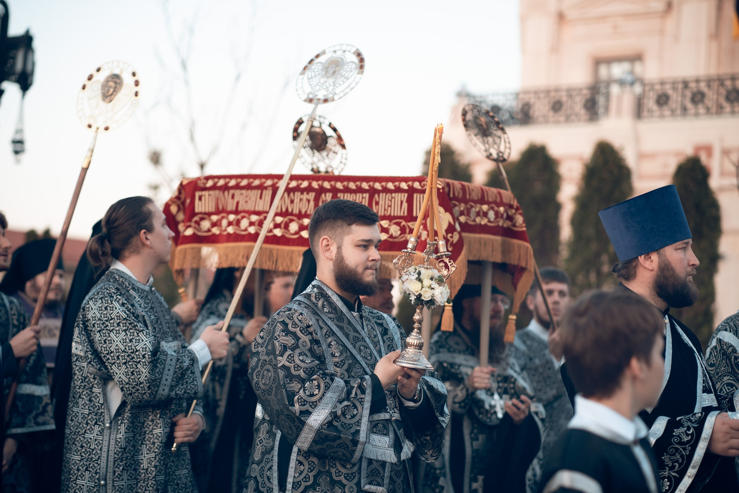 Богослужение Великой пятницы в Херсонесском монастыре Севастополь. Церковный фотограф Севастополь