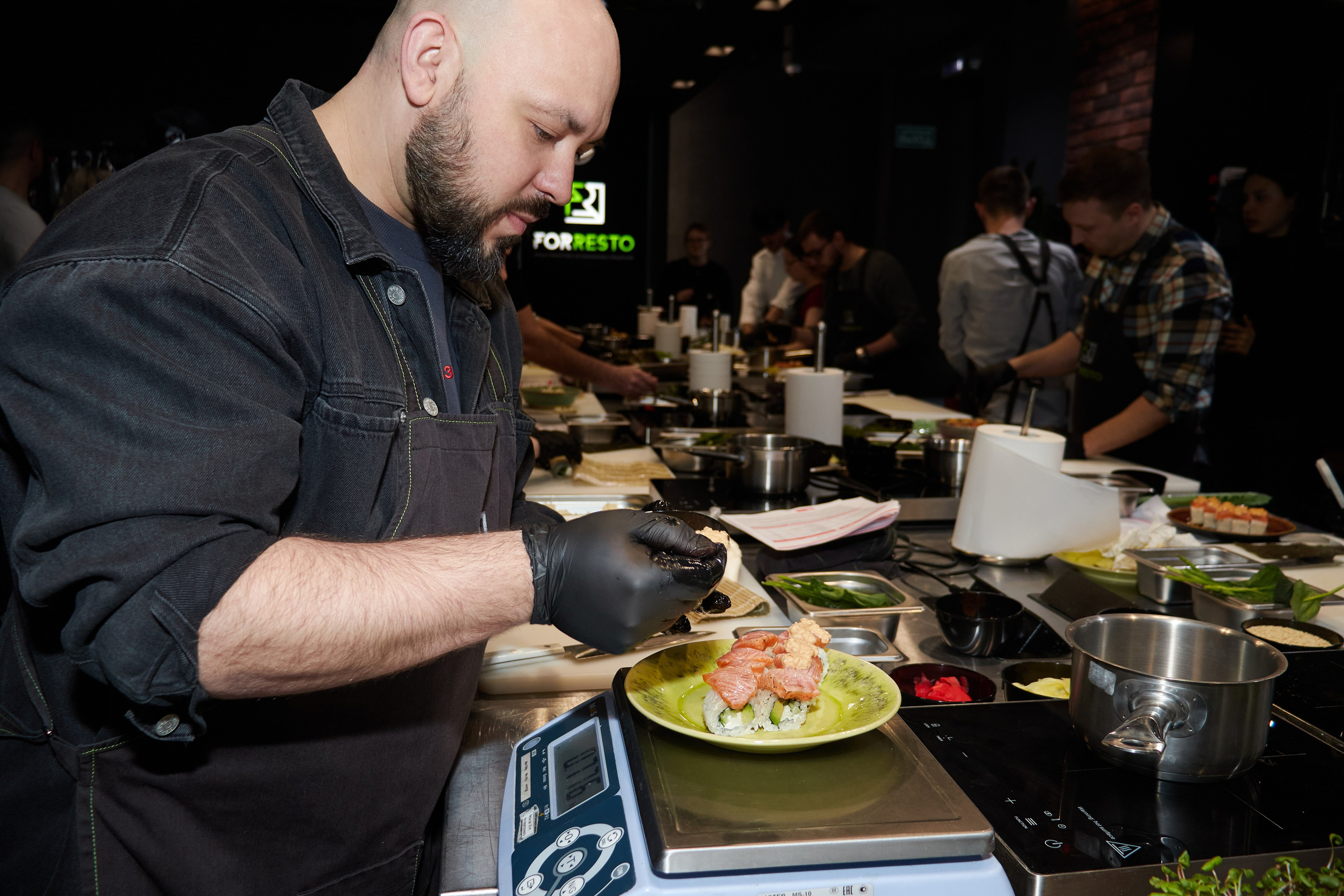 Мастер Класс паназиатской кухни ResFood — Курсант Нурадинов. Фотограф Красноярск | Ховрин Иван | Свадьбы, Мероприятия, Фотосессии