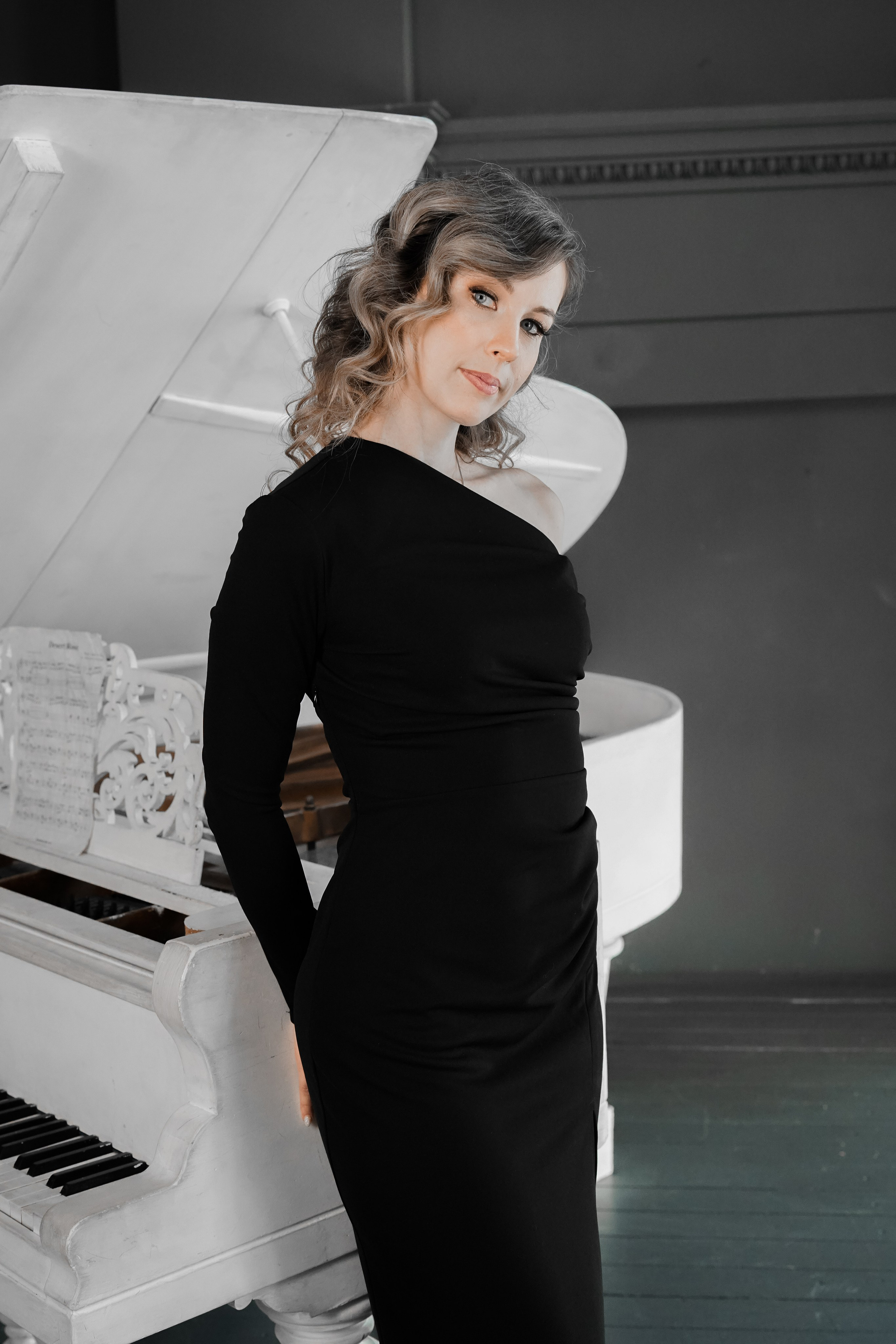 Фотосессия семейная 3-4 образа. Фотограф на крещение и венчание в Нижнем Новгороде.Свадебный Фотограф