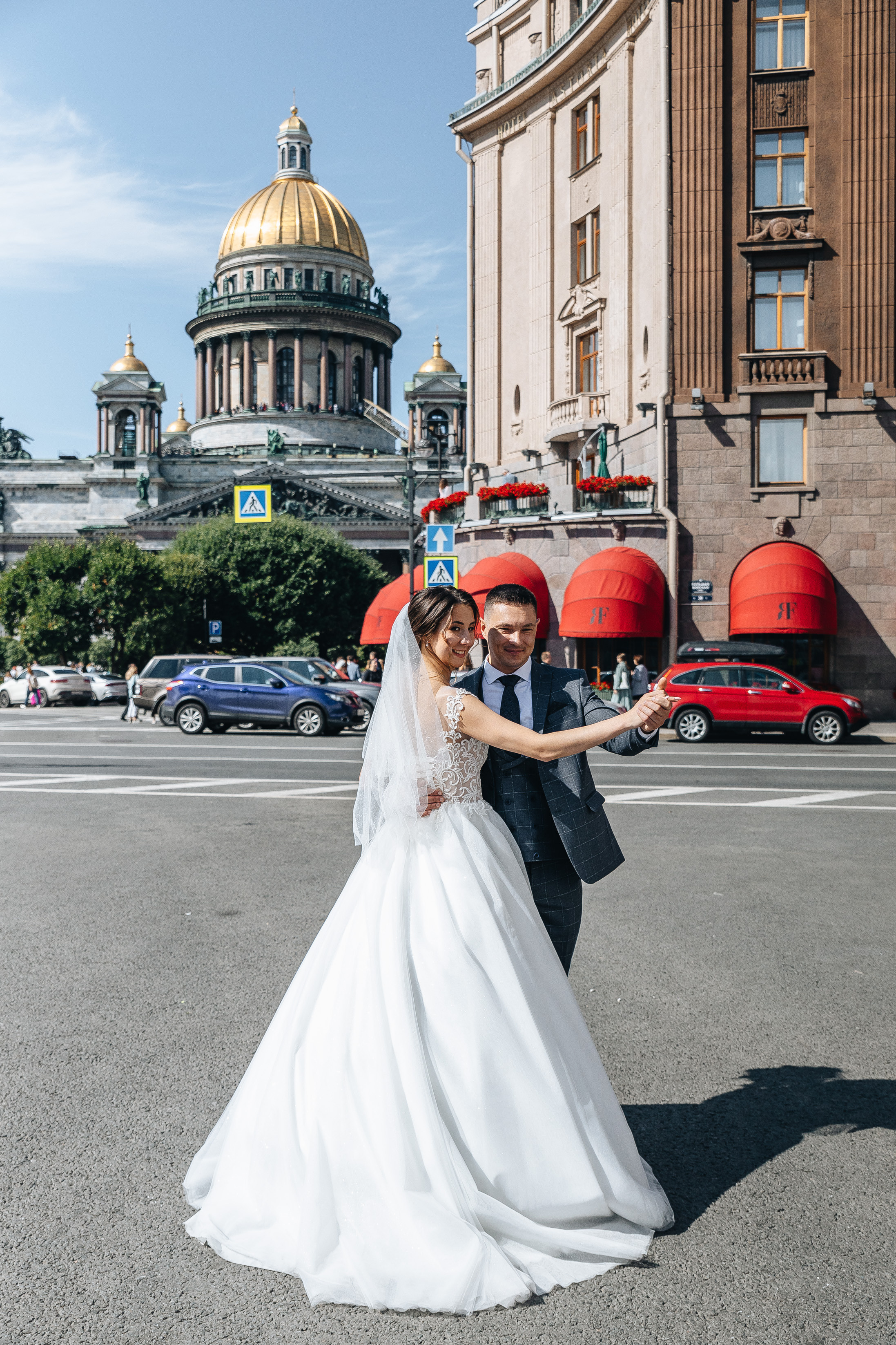 Свадебная фотосъёмка. Евгений и Алина. 10.08.2021. Свадебный фотограф и видеограф — Сергей и Дарья
