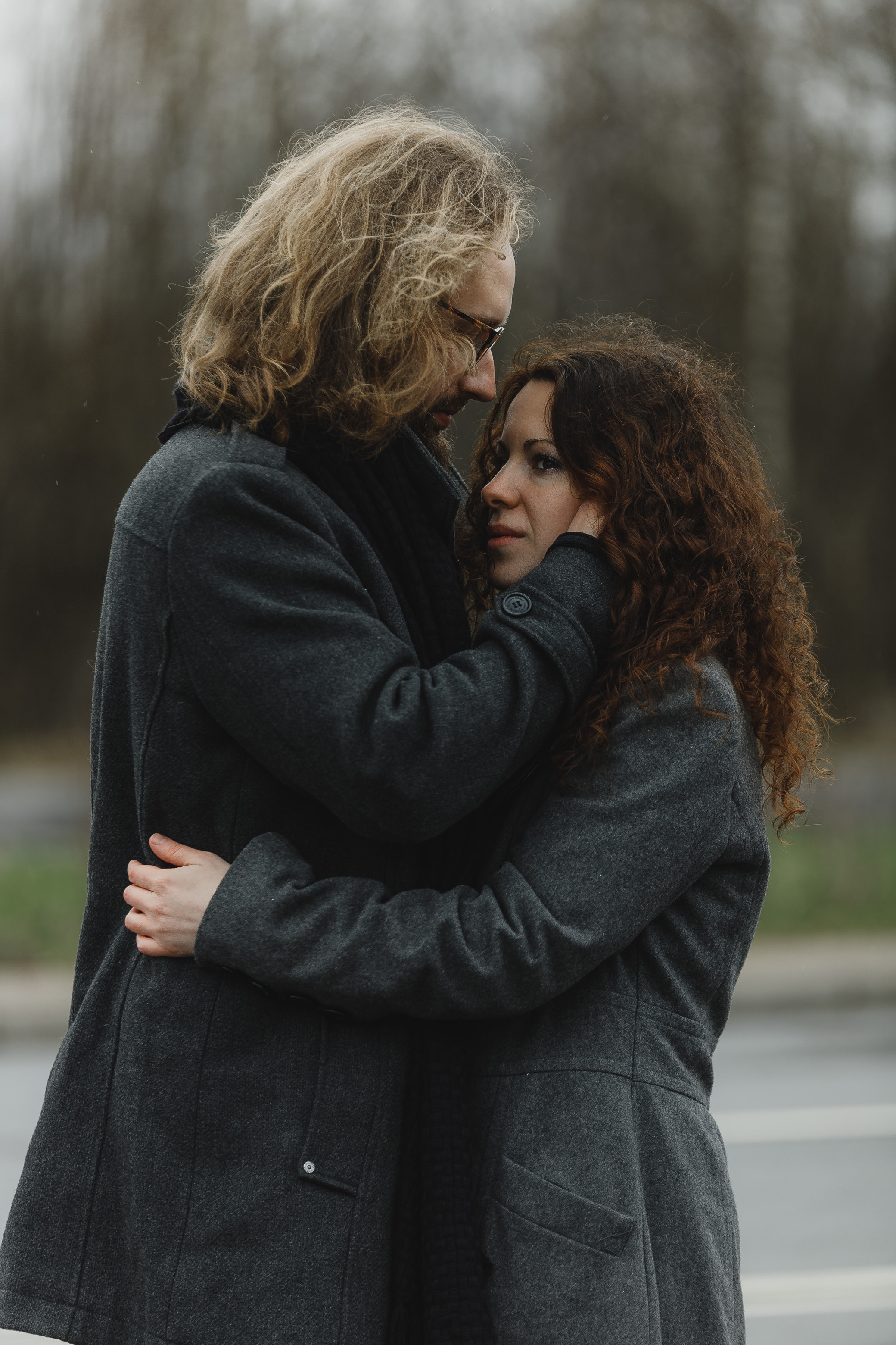 Love Story. Дождливая прогулка. Свадебный фотограф и видеограф — Сергей и Дарья