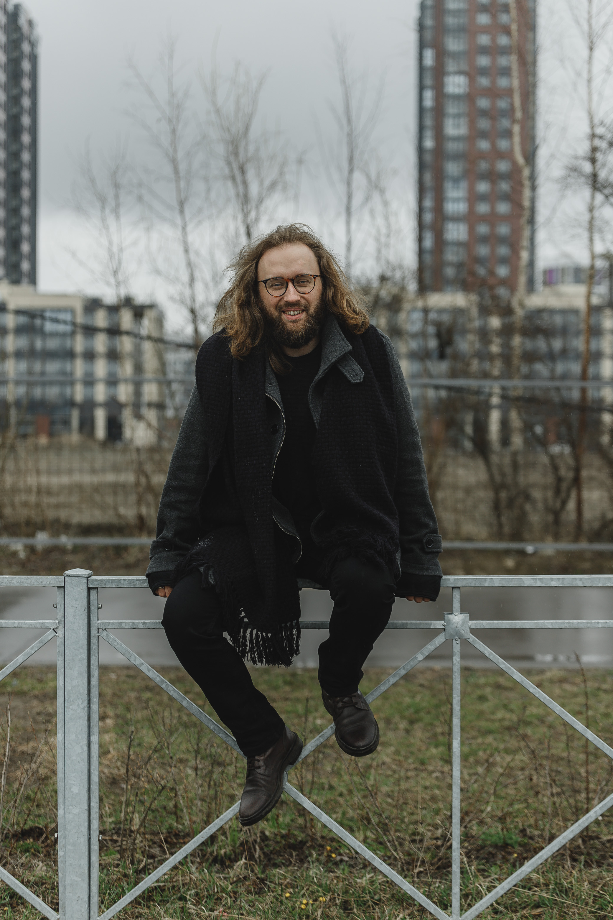 Love Story. Дождливая прогулка. Свадебный фотограф и видеограф — Сергей и Дарья