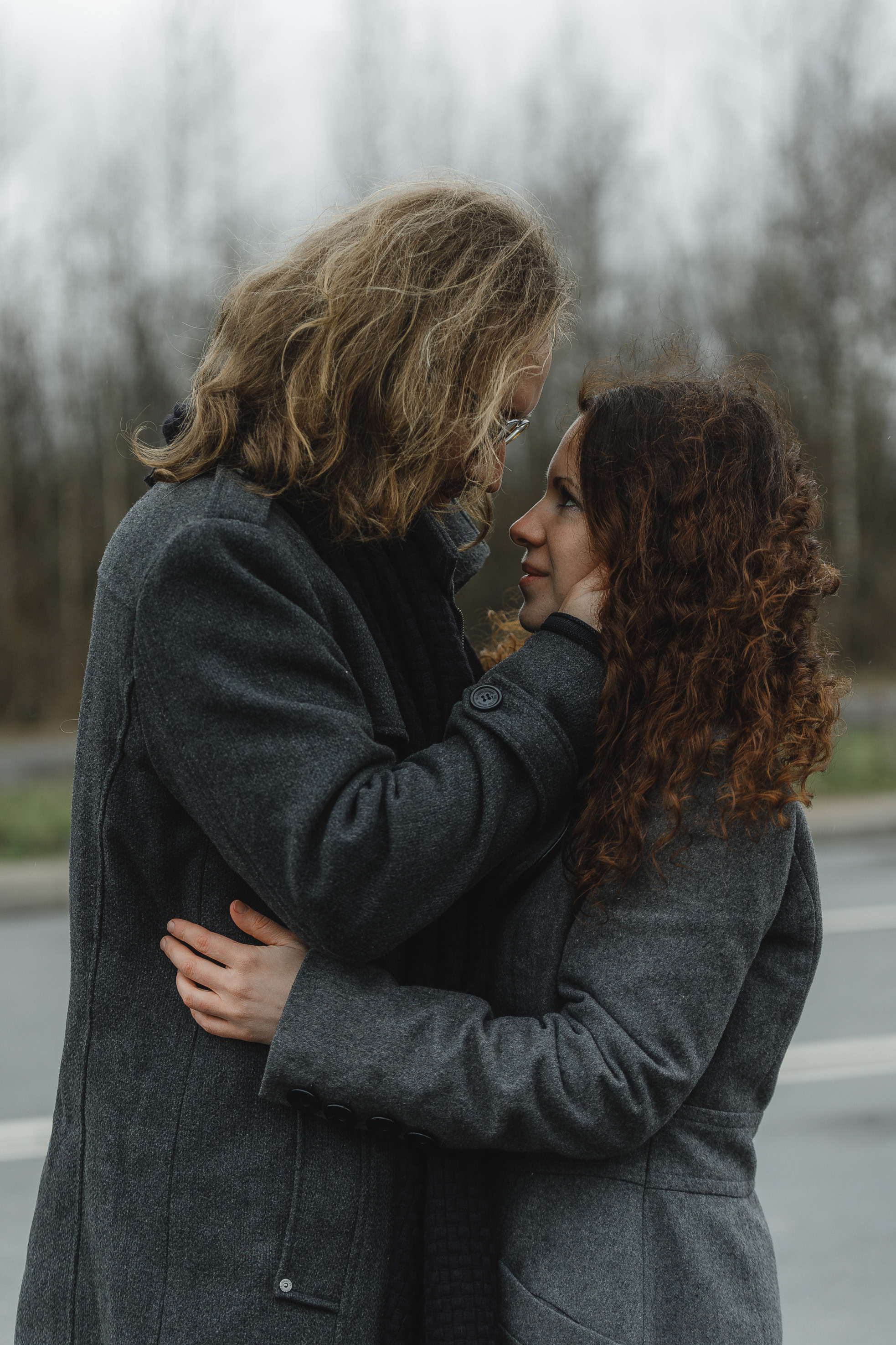 Love Story. Дождливая прогулка. Свадебный фотограф и видеограф — Сергей и Дарья