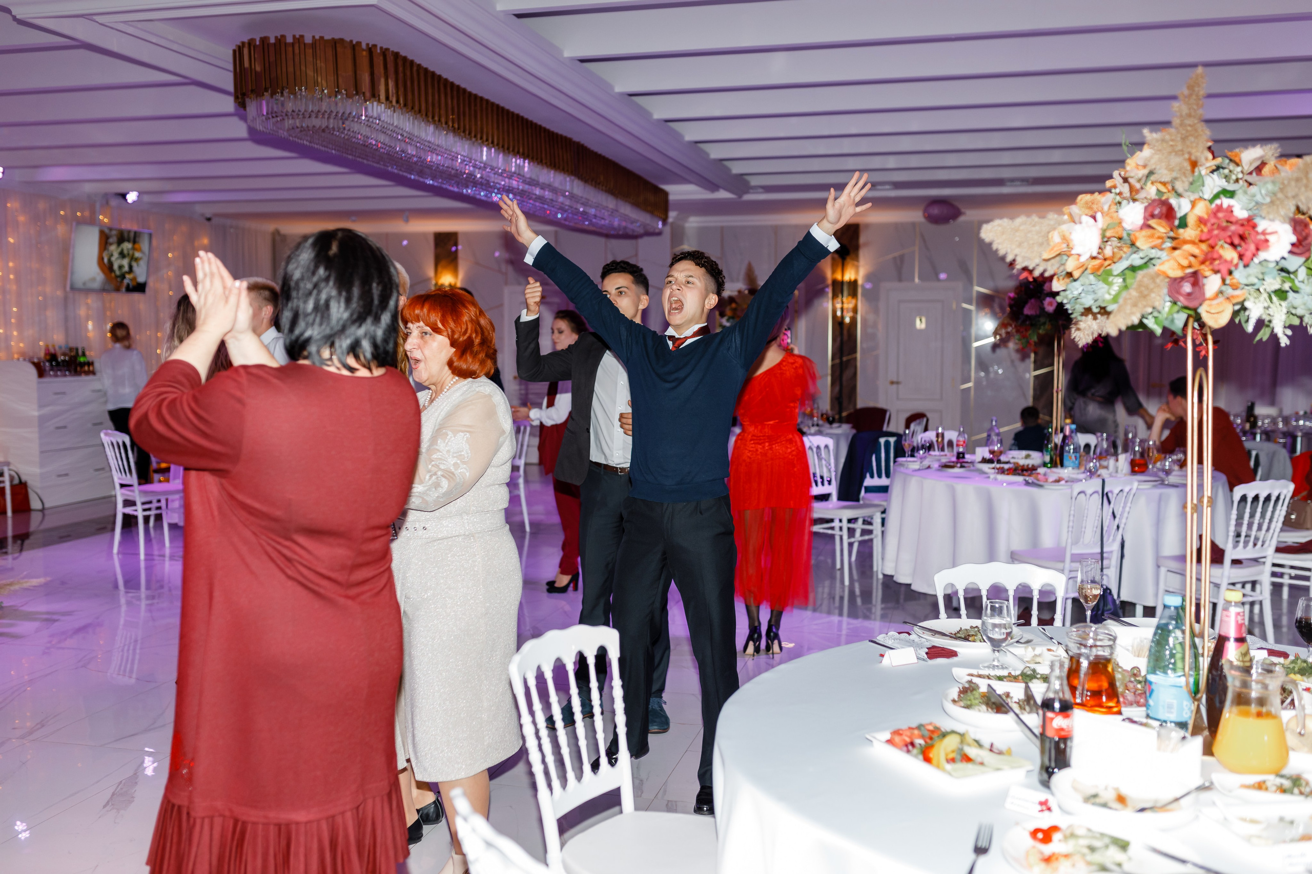 Анонс свадьбы Сергея и Елены. Свадебный фотограф в Крыму и Севастополе Ольга Баскакова