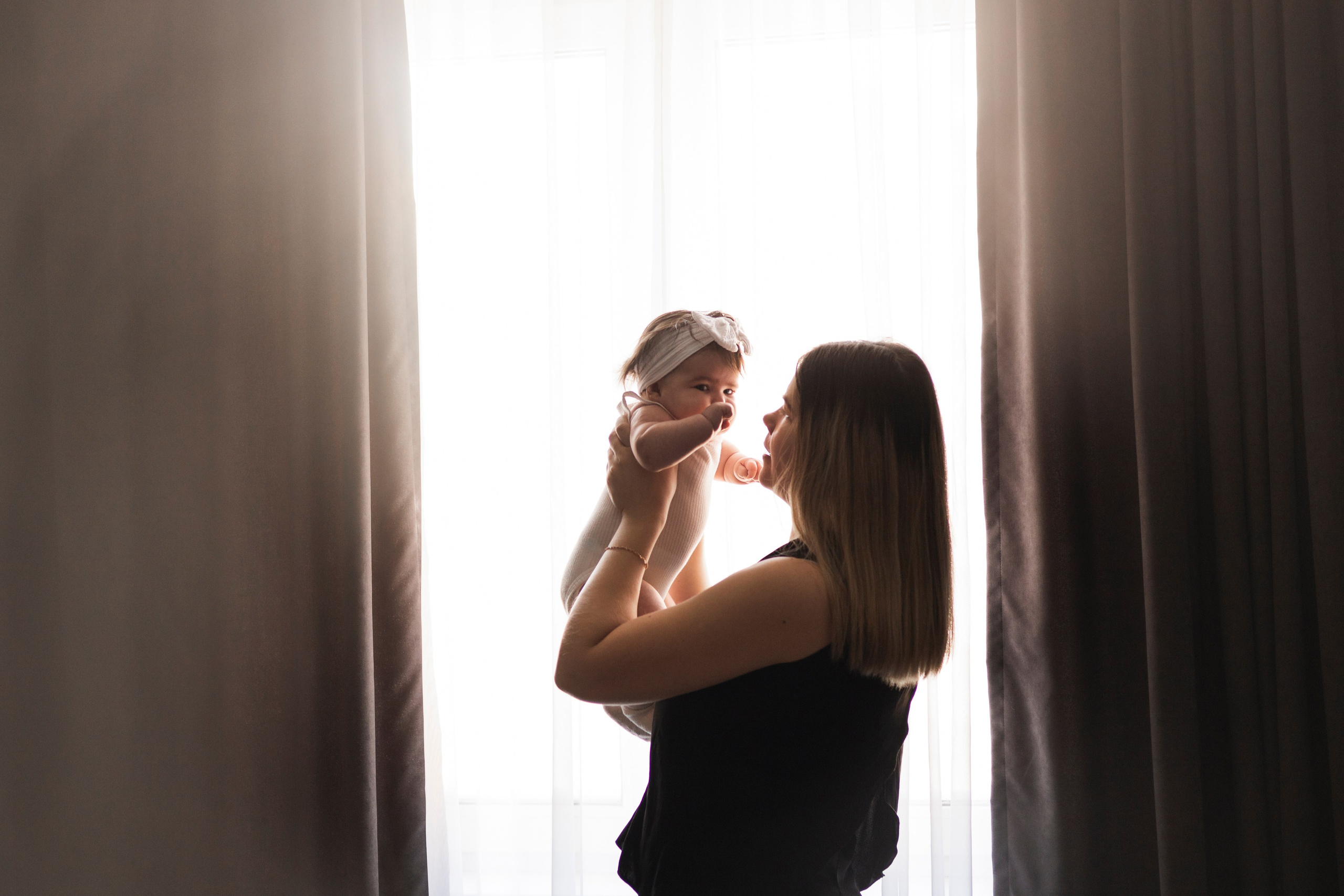 Юлия и София дома. Настя Лекса. фотограф г. Красноярск