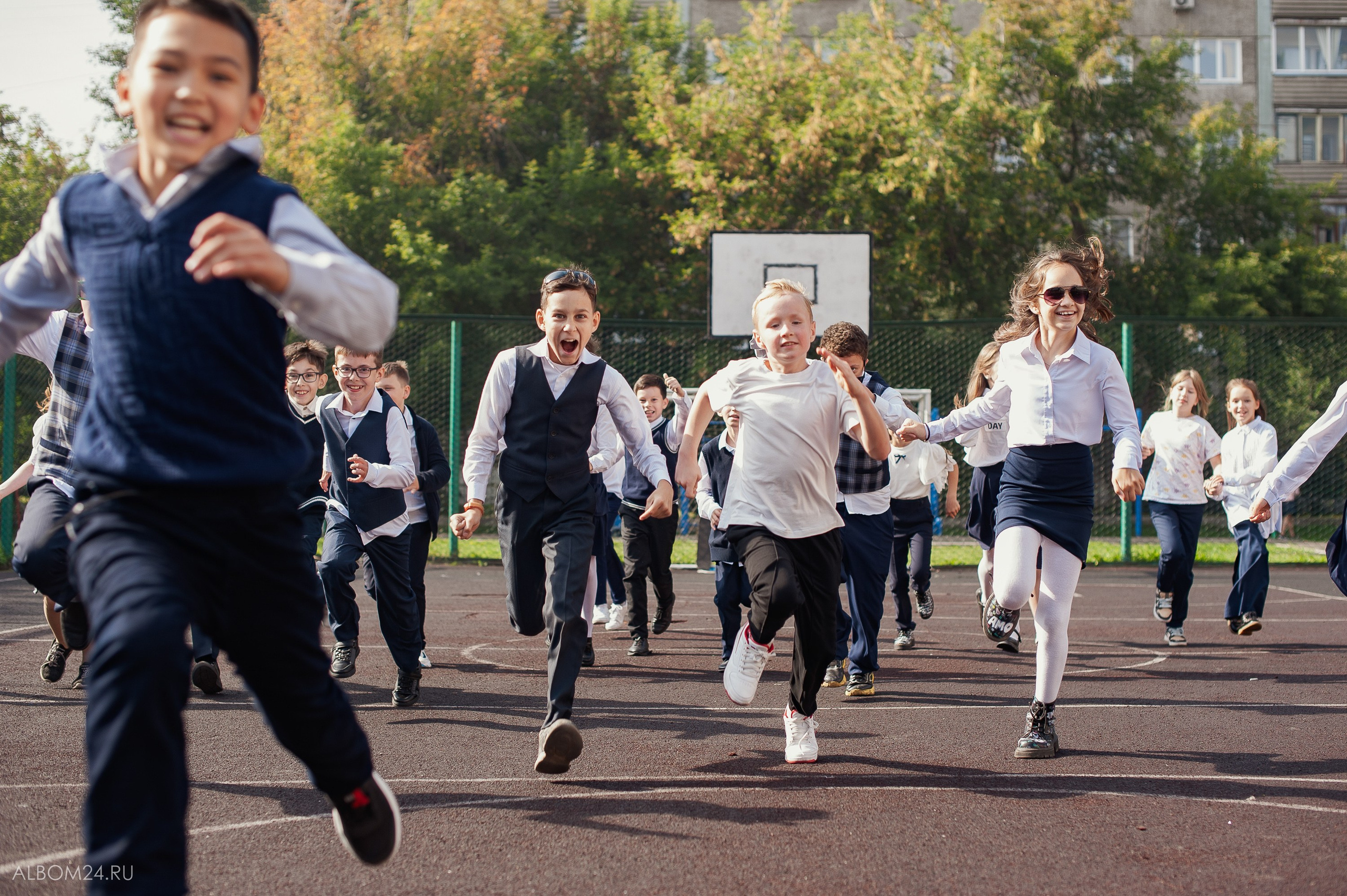 Школьный фотограф 4 класс