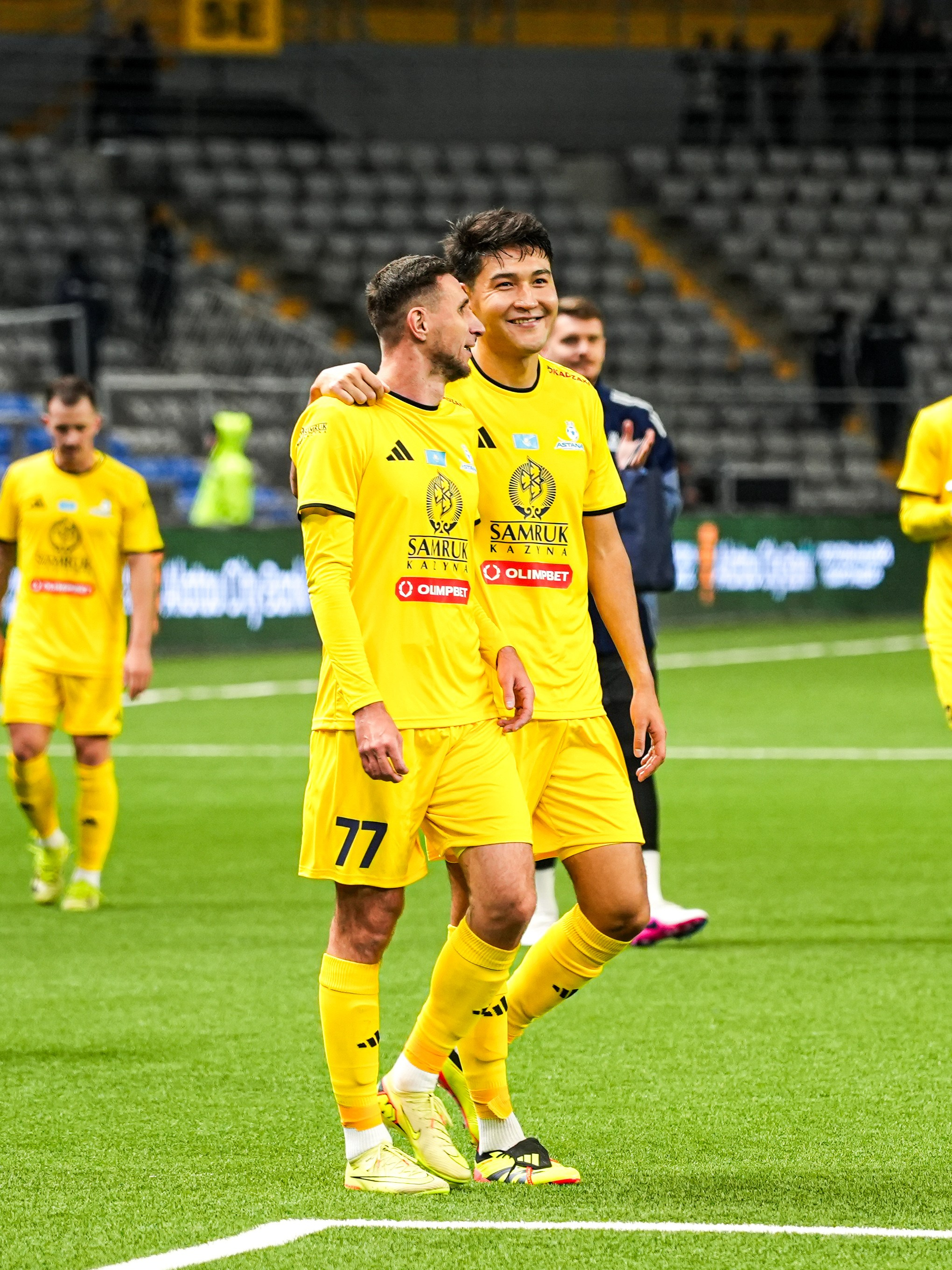 FC ASTANA. Здравствуйте Меня зовут Берден Ансар, Я профессиональный фотограф