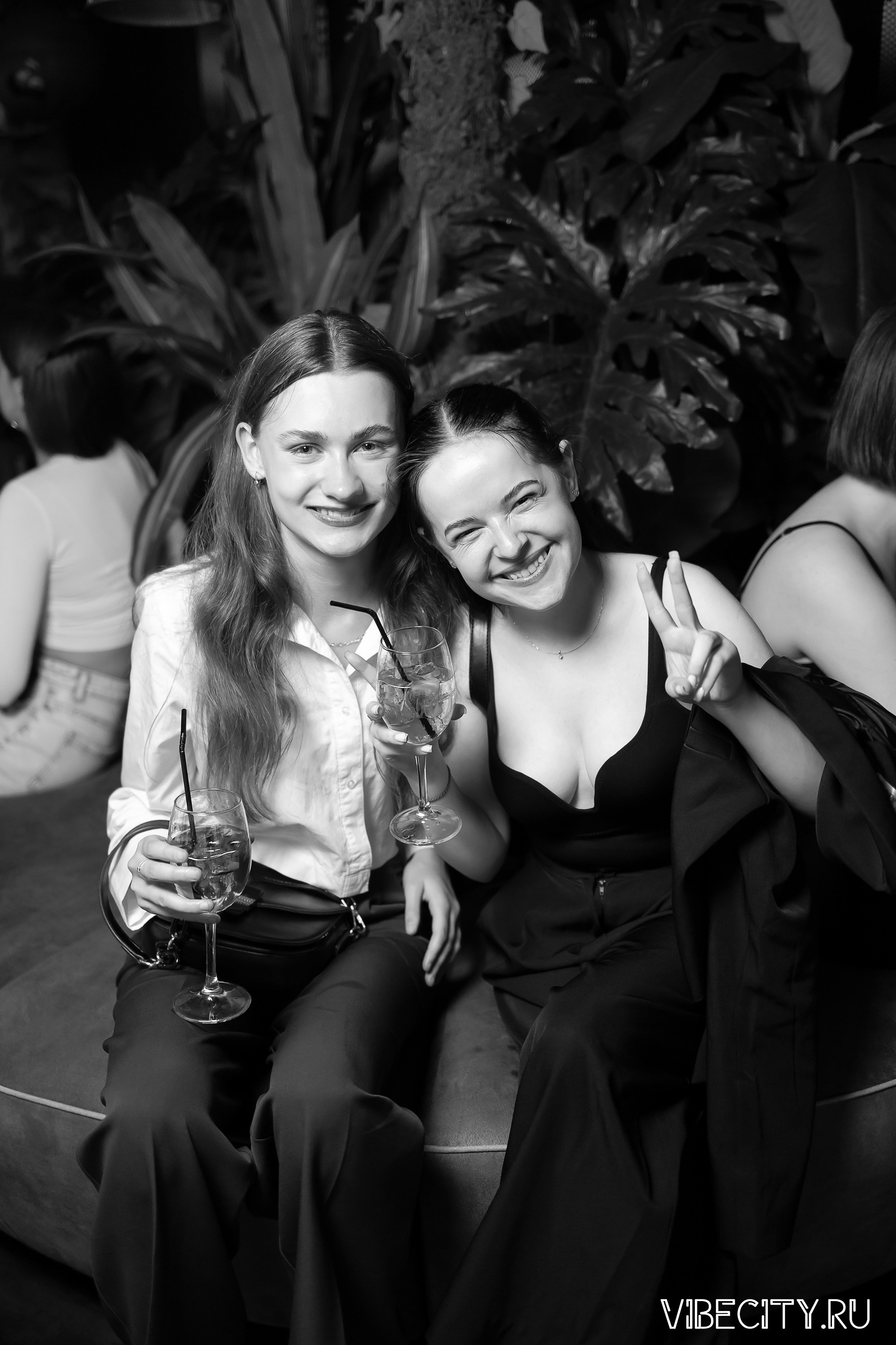 DOUBLE U. VIBECITY.RU Вайб Сити Ру Фоторепортажи Фотоотчеты Калининград