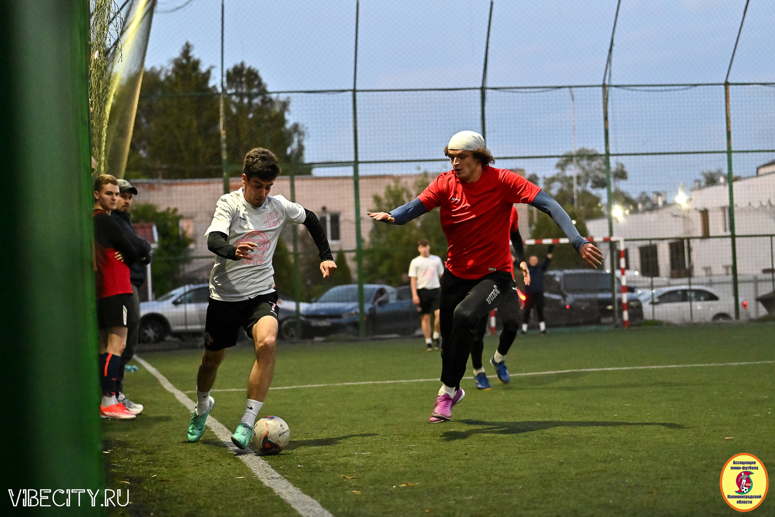 ИГРЫ МИНИ-ФУТБОЛЬНОЙ И КОРПОРАТИВНОЙ ЛИГИ. VIBECITY.RU Вайб Сити Ру Фоторепортажи Фотоотчеты Калининград