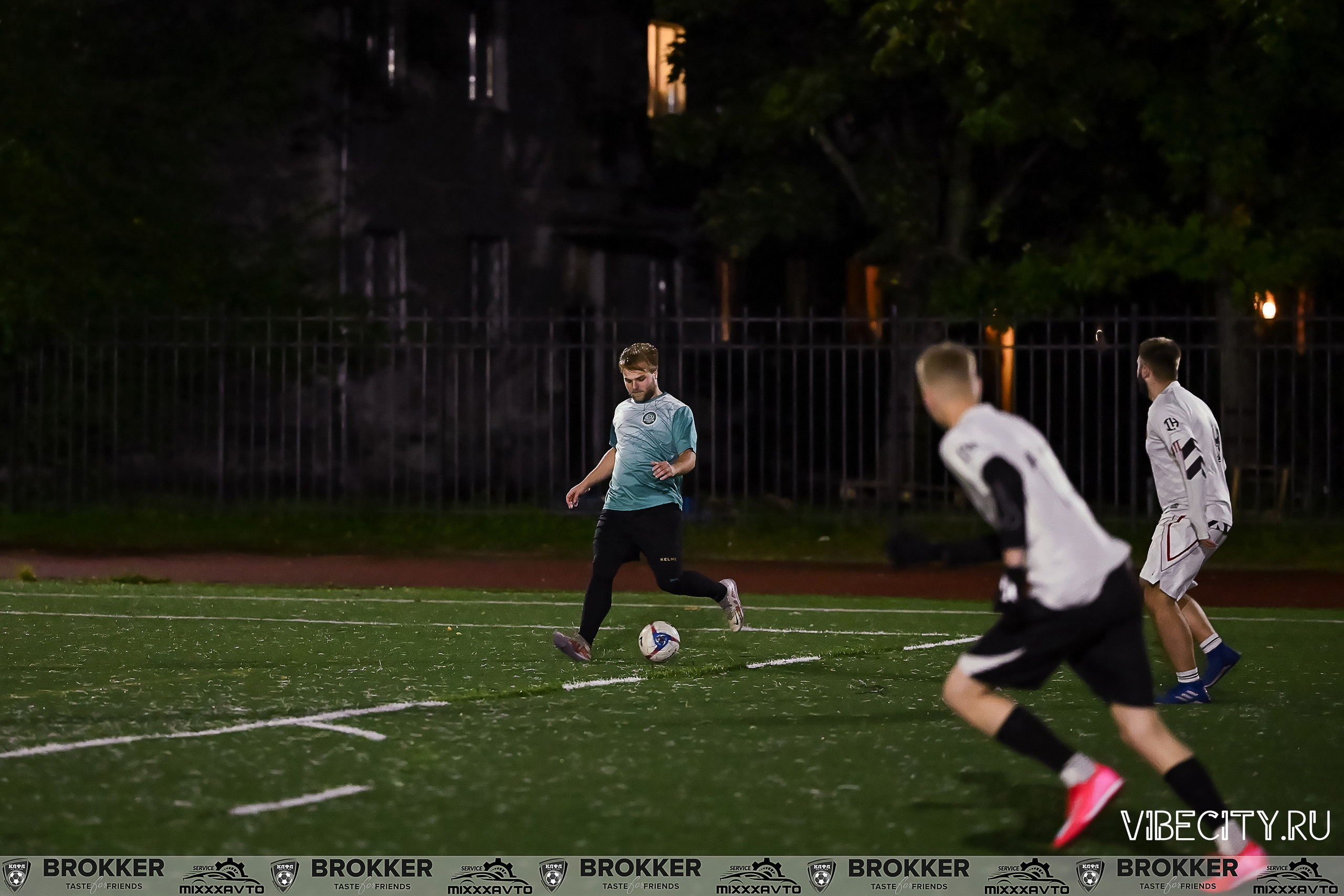 Калининградская Любительская Футбольная Лига. VIBECITY.RU Вайб Сити Ру Фоторепортажи Фотоотчеты Калининград
