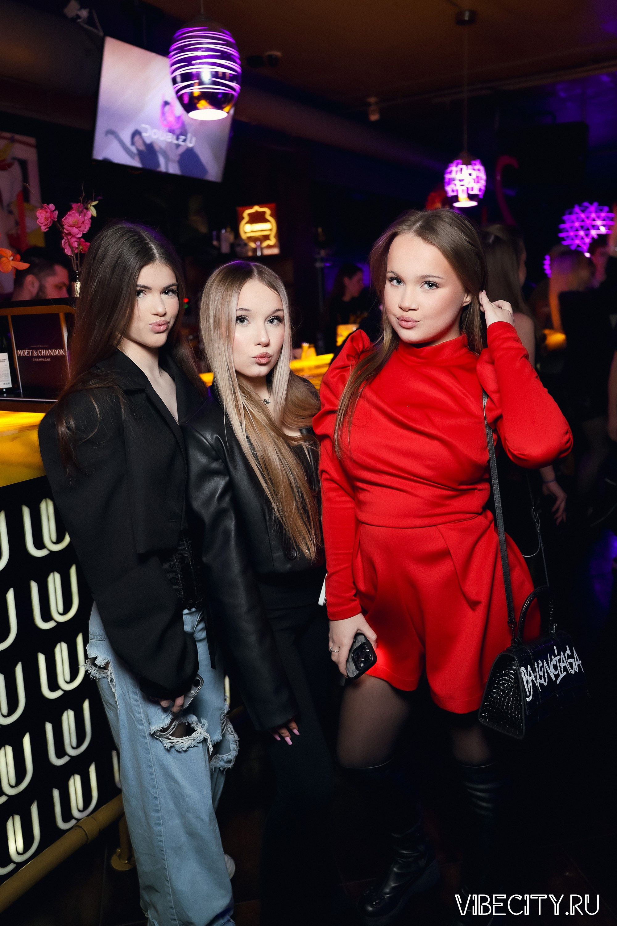 DOUBLE U. VIBECITY.RU Вайб Сити Ру Фоторепортажи Фотоотчеты Калининград