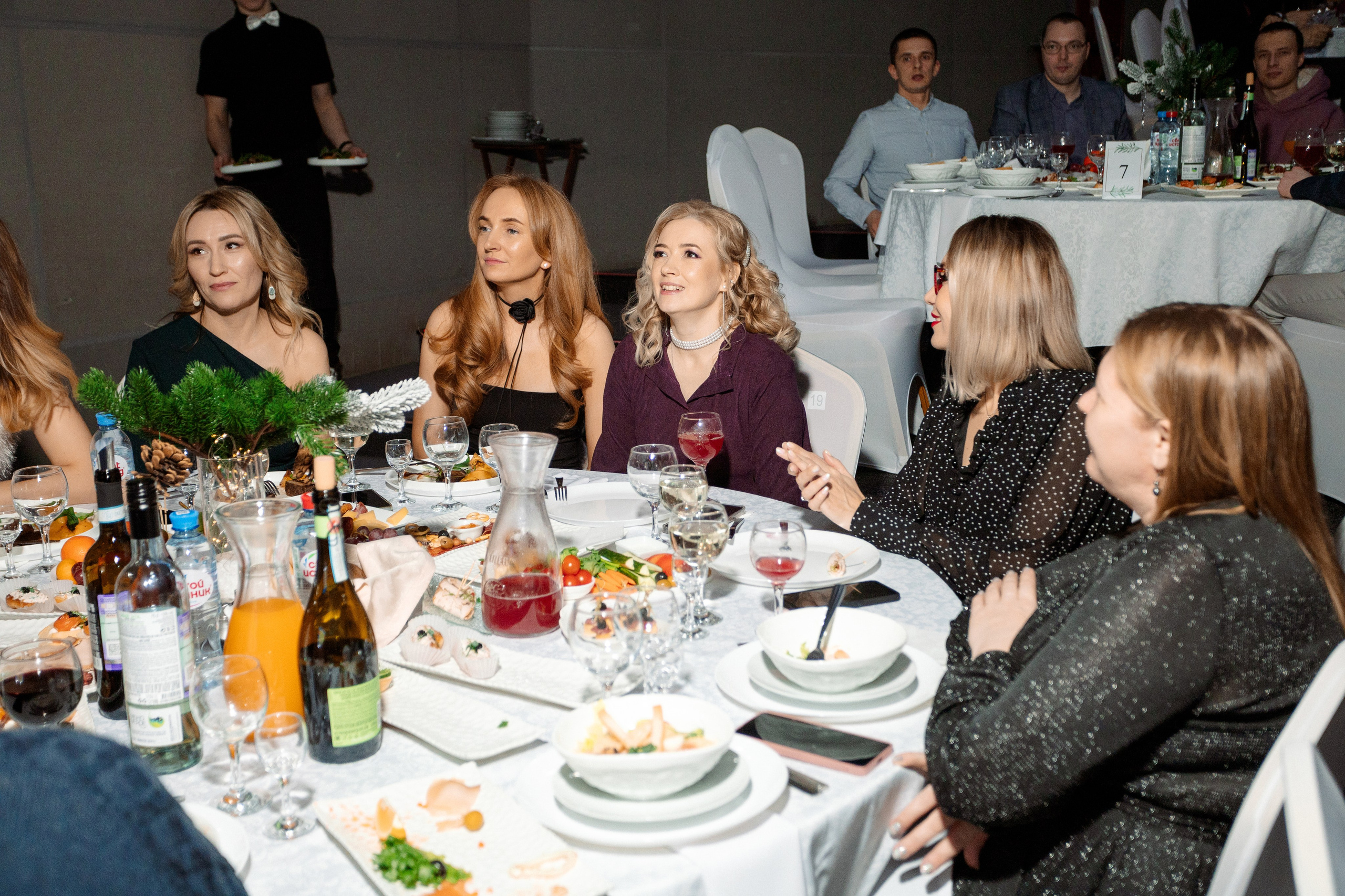 РЕПОРТАЖ: НОВЫЙ ГОД В ДК МЕТАЛЛУРГ. Профессиональный фотограф в Ижевске Леша Петров