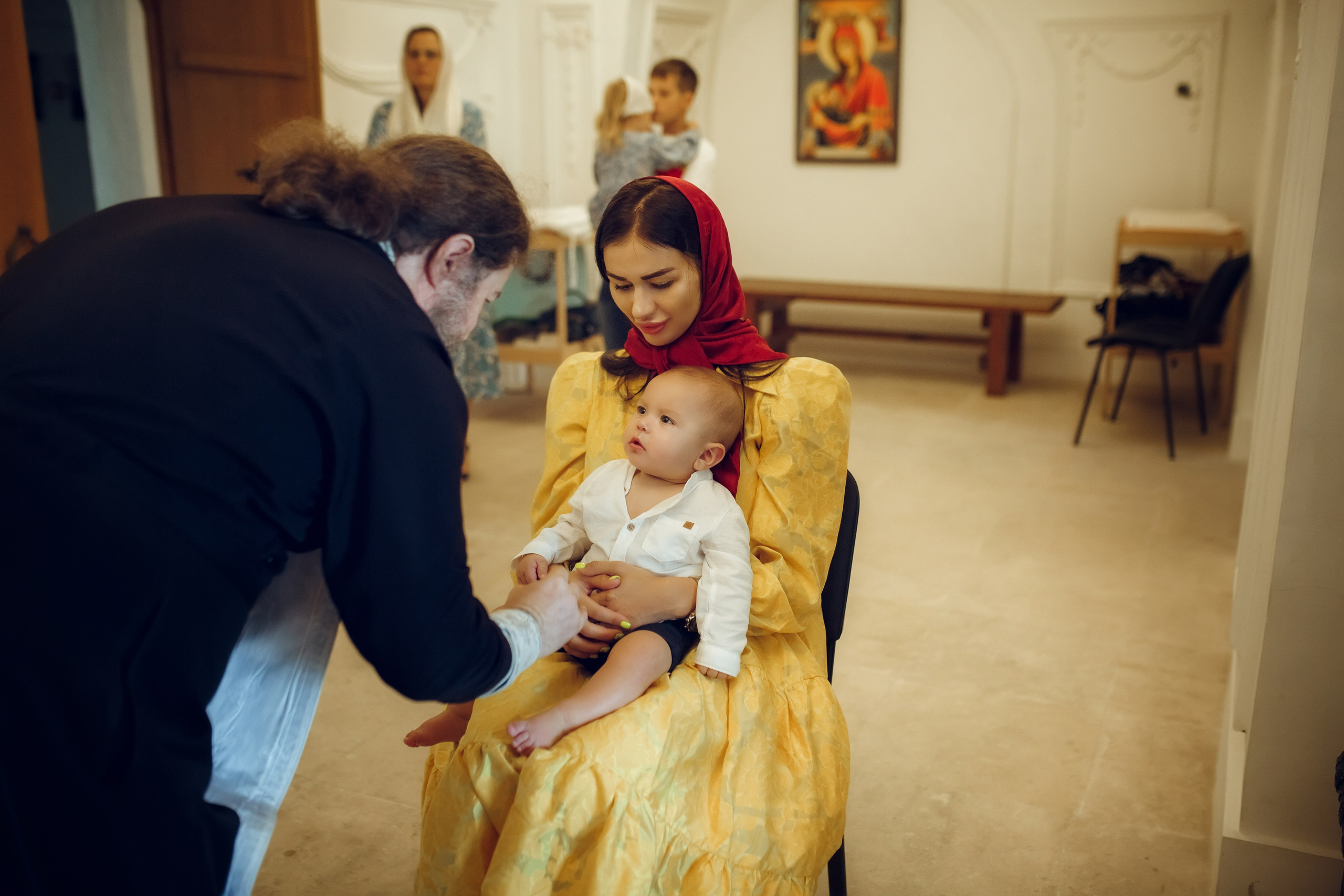 Крещение Эрнеста. Фотограф на Крещение, семейный фотограф в Москве