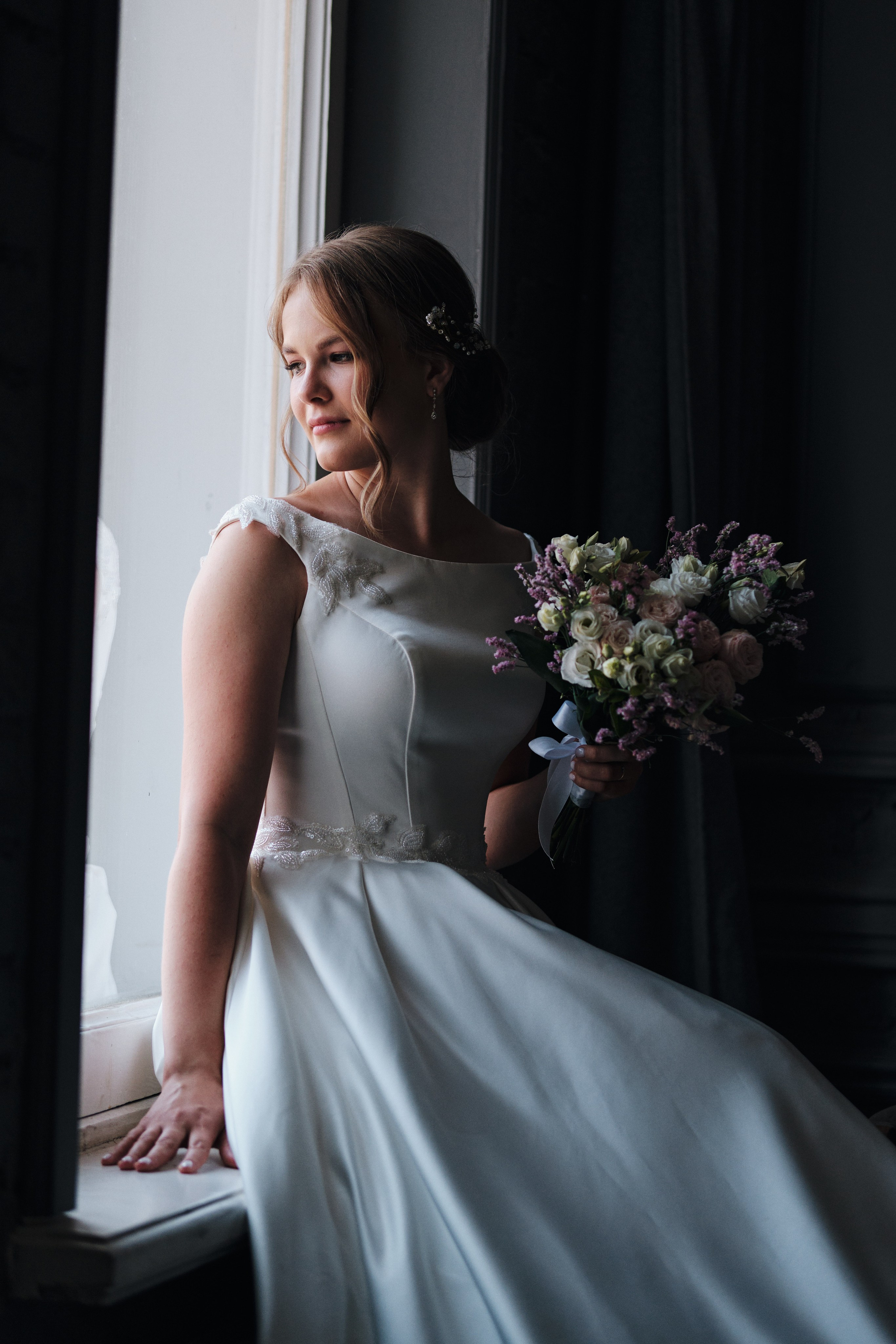 Свадебная фотосессия невесты в студии СПб