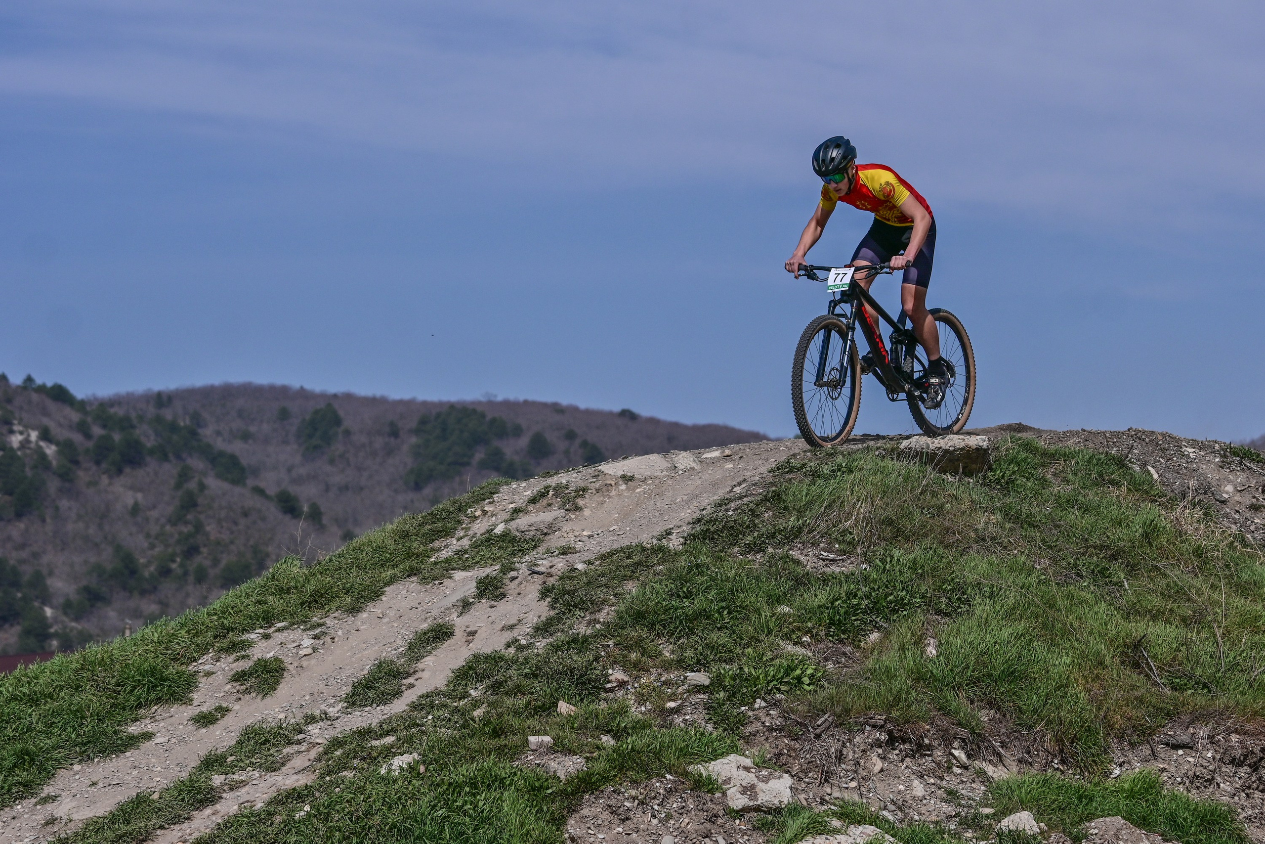 Маунтинбайк, кросс-кантри в Архипо-Осиповке 16 марта 2025. Спортивный фотограф, фотожурналист Павел Ларькин