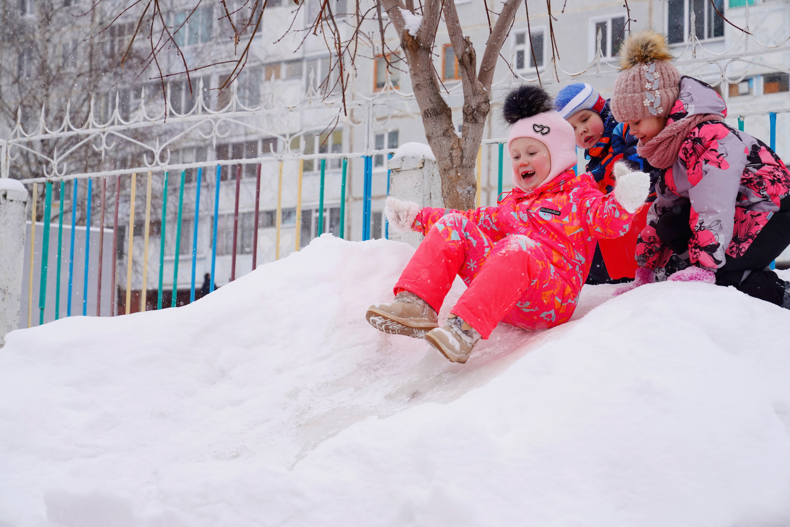 Садик (зима). Выпускные альбомы в Набережных Челнах