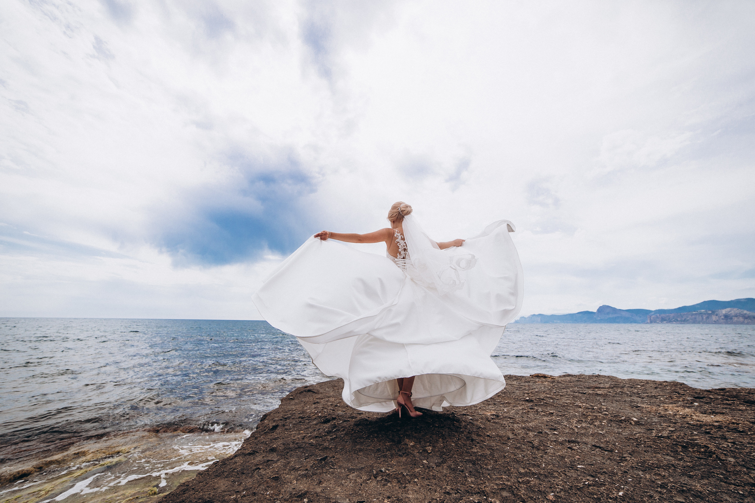 Профессиональный свадебный фотограф и видеограф Симферополь | Крым. Свадебный фотограф и видеограф Владислав и Анастасия Макриди