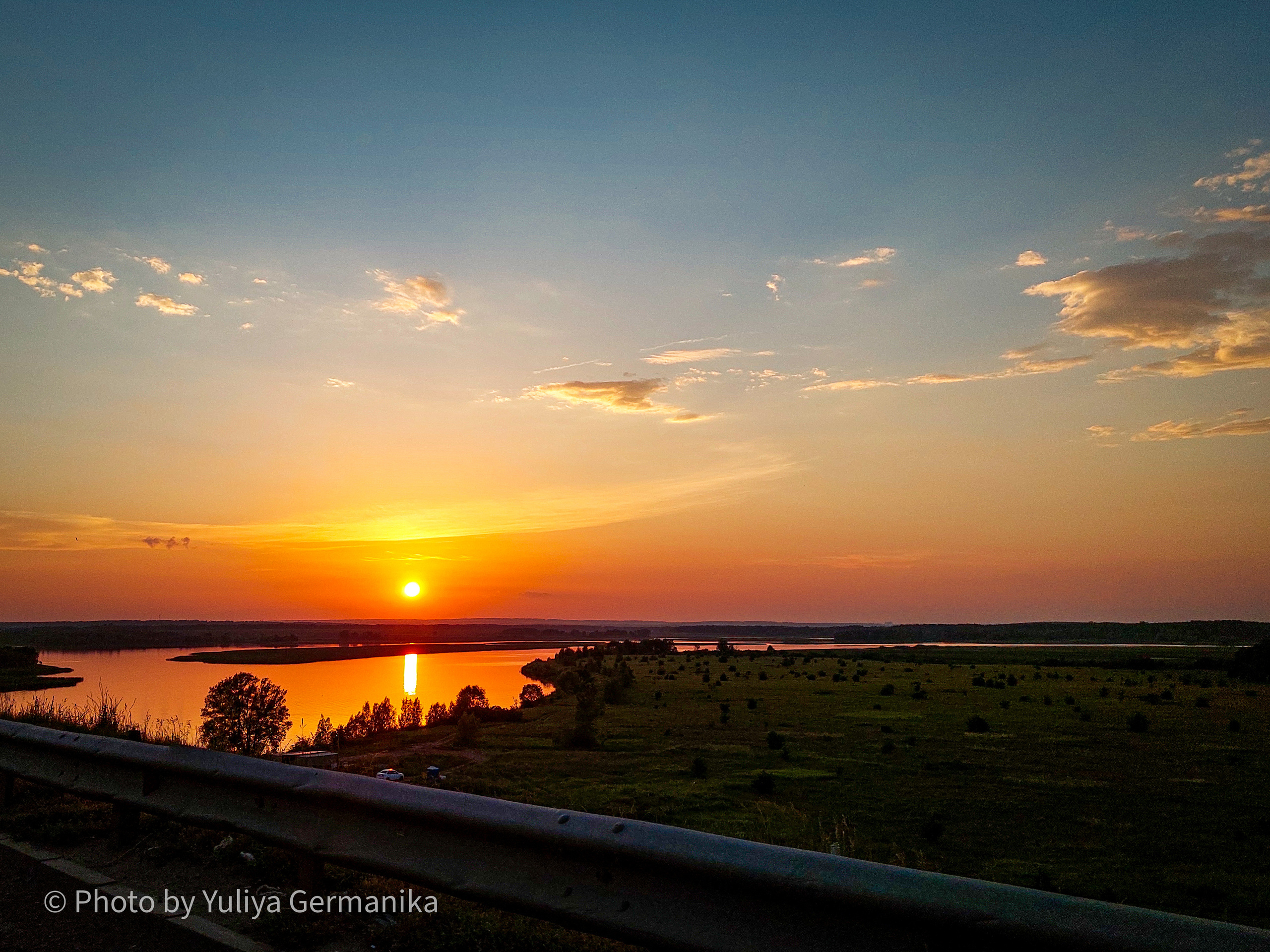 Разные фото на телефон.Города,природа. Фотограф-анималист Юлия Германика