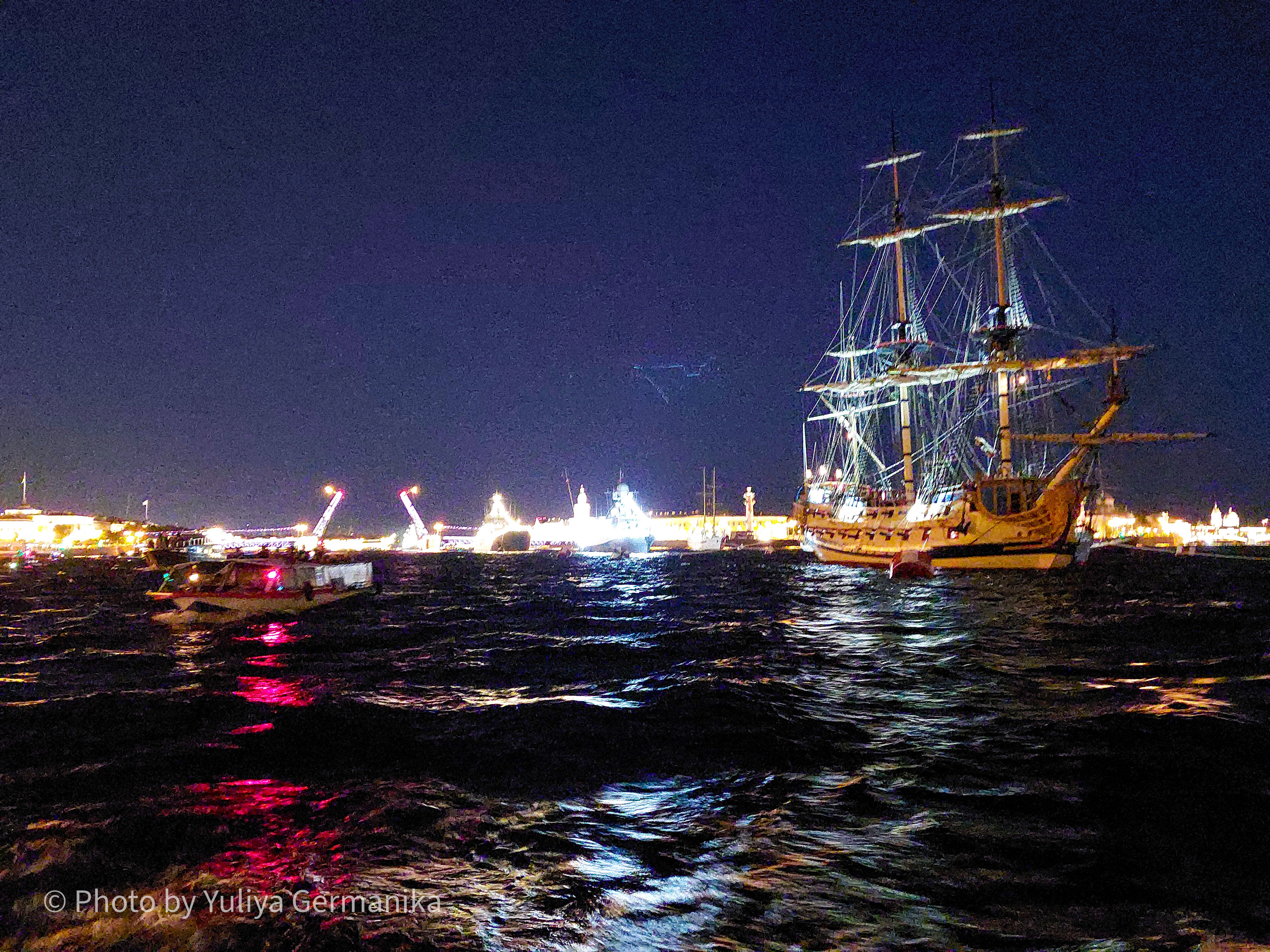 Разные фото на телефон.Города,природа. Фотограф-анималист Юлия Германика