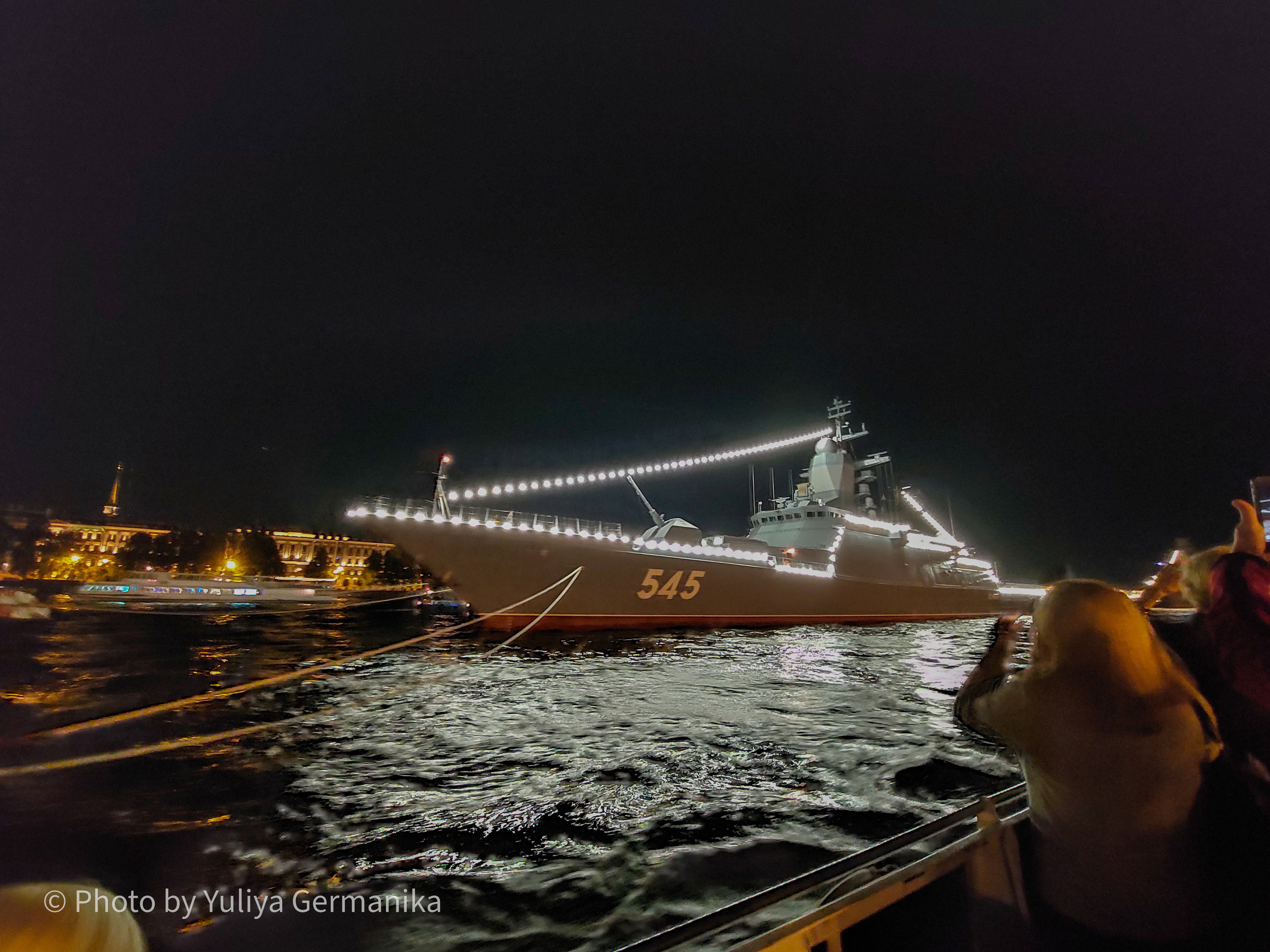 Разные фото на телефон.Города,природа. Фотограф-анималист Юлия Германика