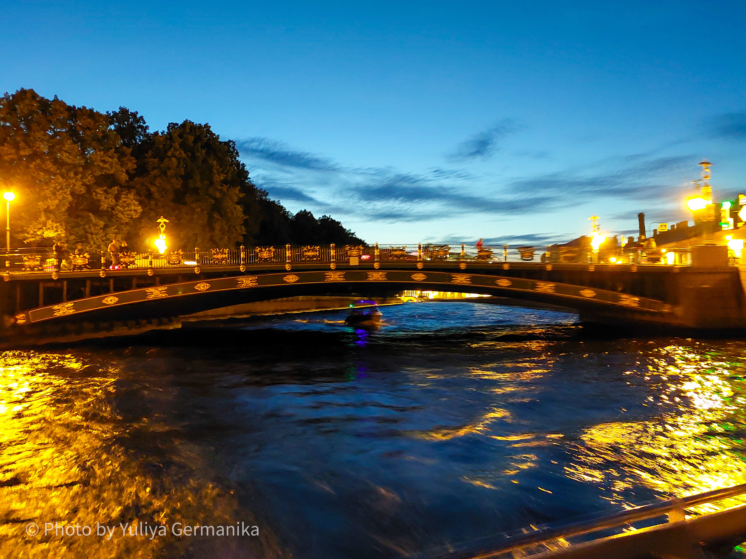 Разные фото на телефон.Города,природа. Фотограф-анималист Юлия Германика