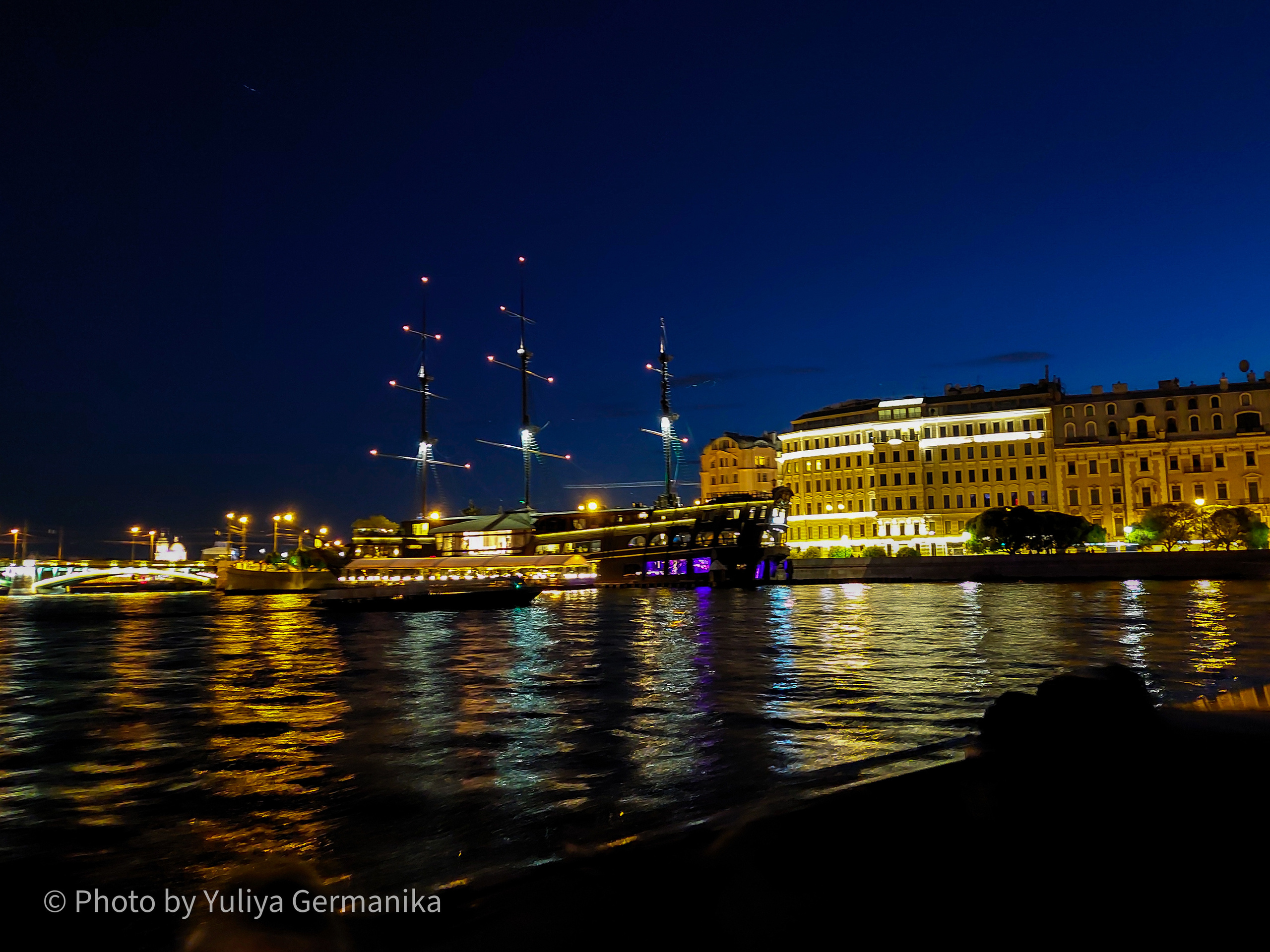 Разные фото на телефон.Города,природа. Фотограф-анималист Юлия Германика