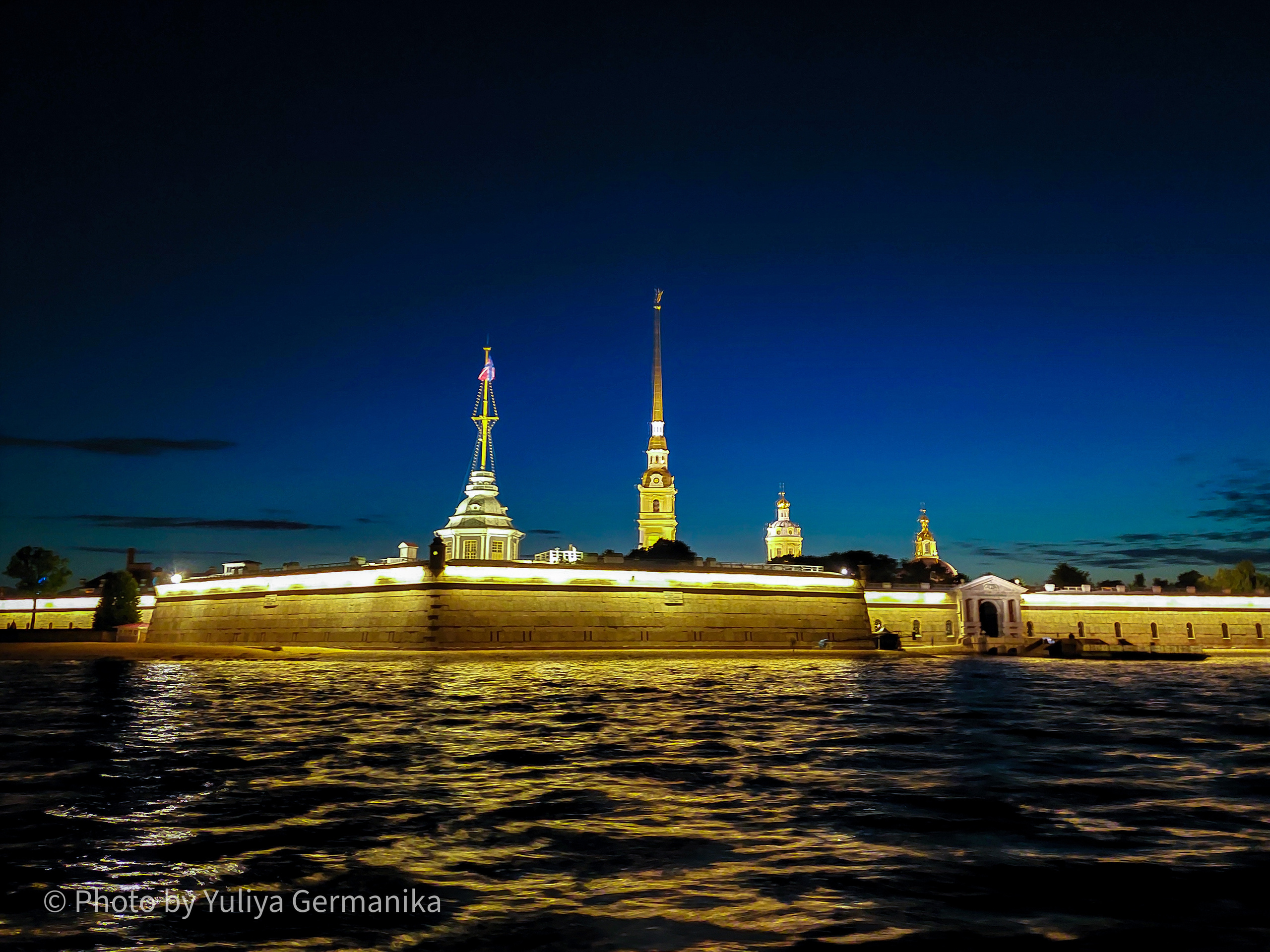 Разные фото на телефон.Города,природа. Фотограф-анималист Юлия Германика