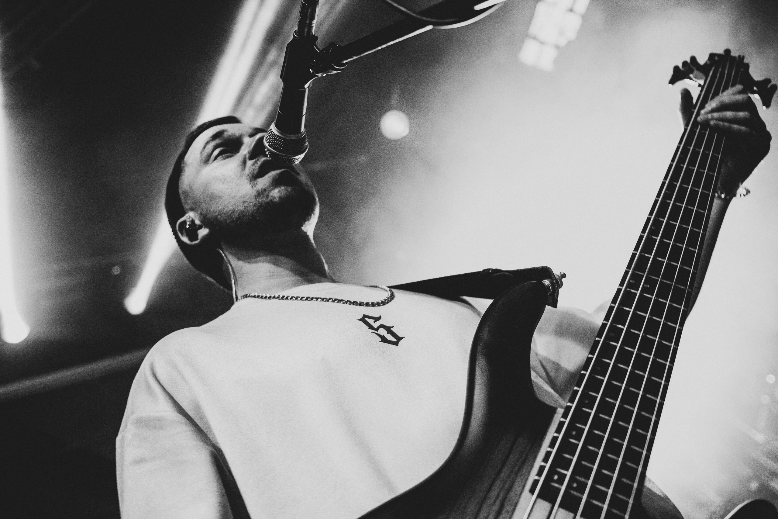 Дэммит Томаз. Фотограф для музыкантов, фотограф на концерт, концертный фотограф, съемка концерта, бэкстейдж фотограф