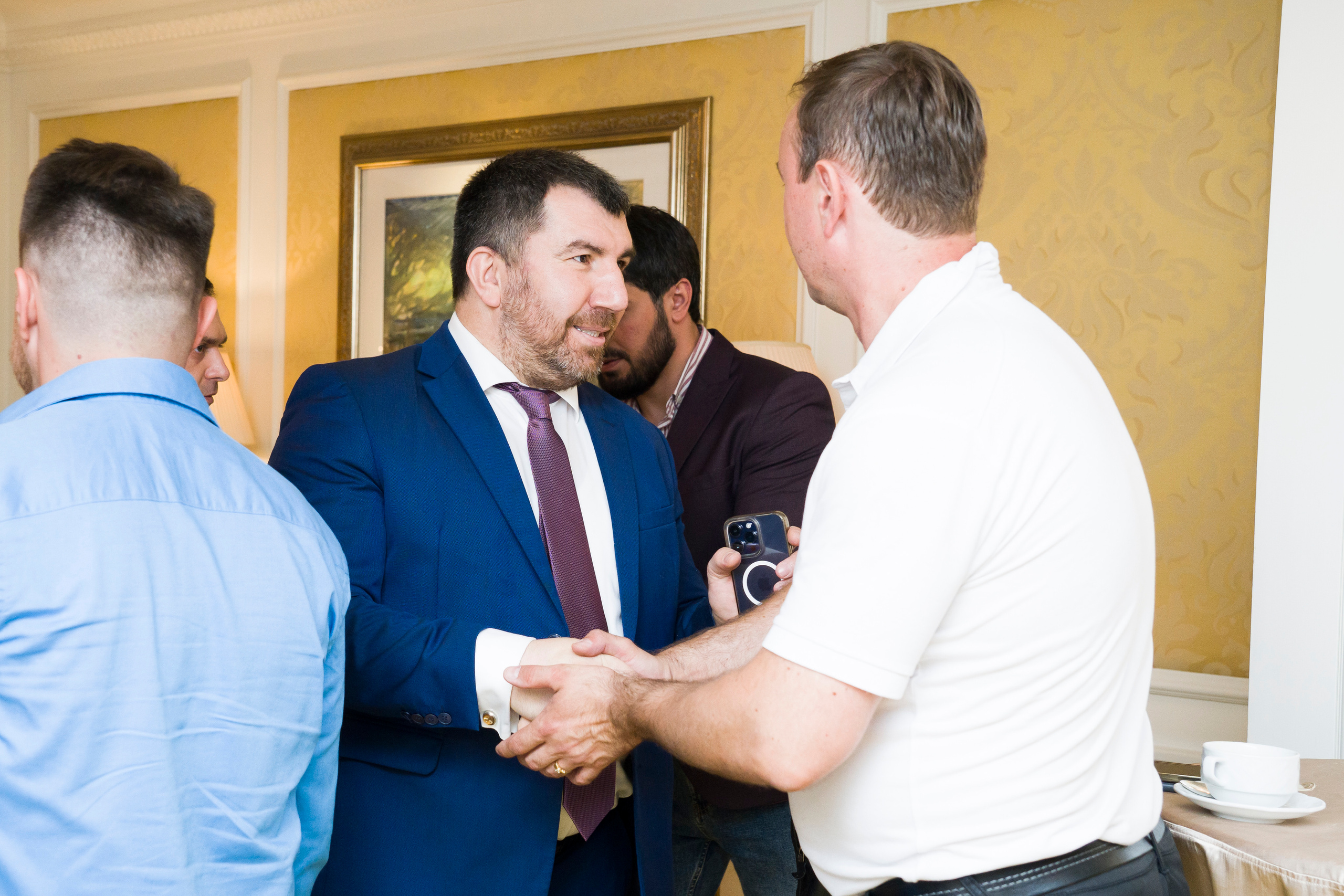 Репортажная съемка форума бизнес клуба АВАНТИ. Фотограф в Санкт-Петербурге. Репортажная и все съёмки для бизнеса