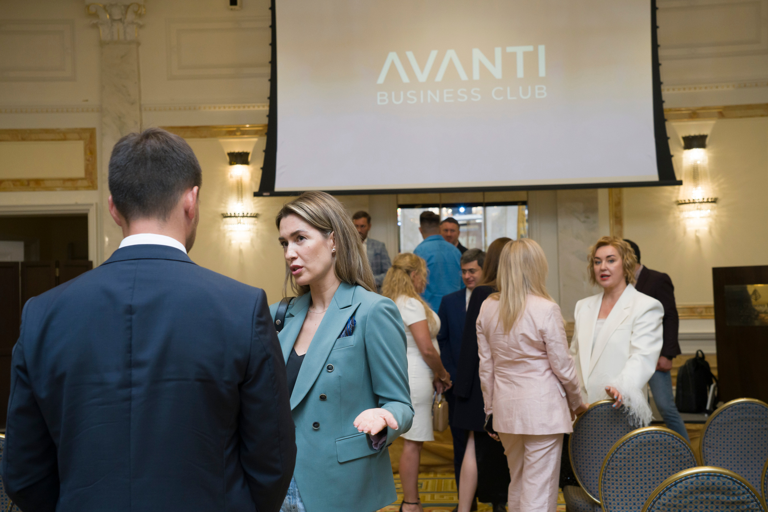 Репортажная съемка форума бизнес клуба АВАНТИ. Фотограф в Санкт-Петербурге. Репортажная и все съёмки для бизнеса