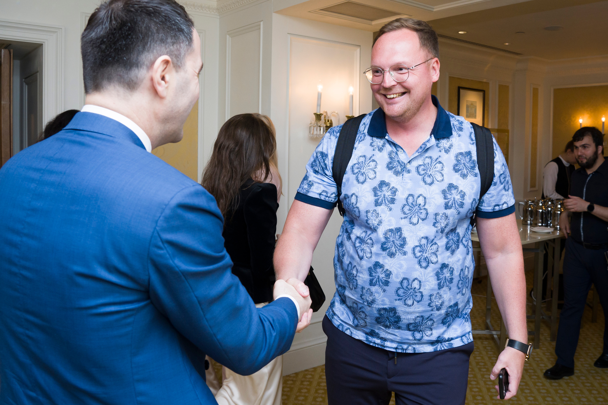 Репортажная съемка форума бизнес клуба АВАНТИ. Фотограф в Санкт-Петербурге. Репортажная и все съёмки для бизнеса