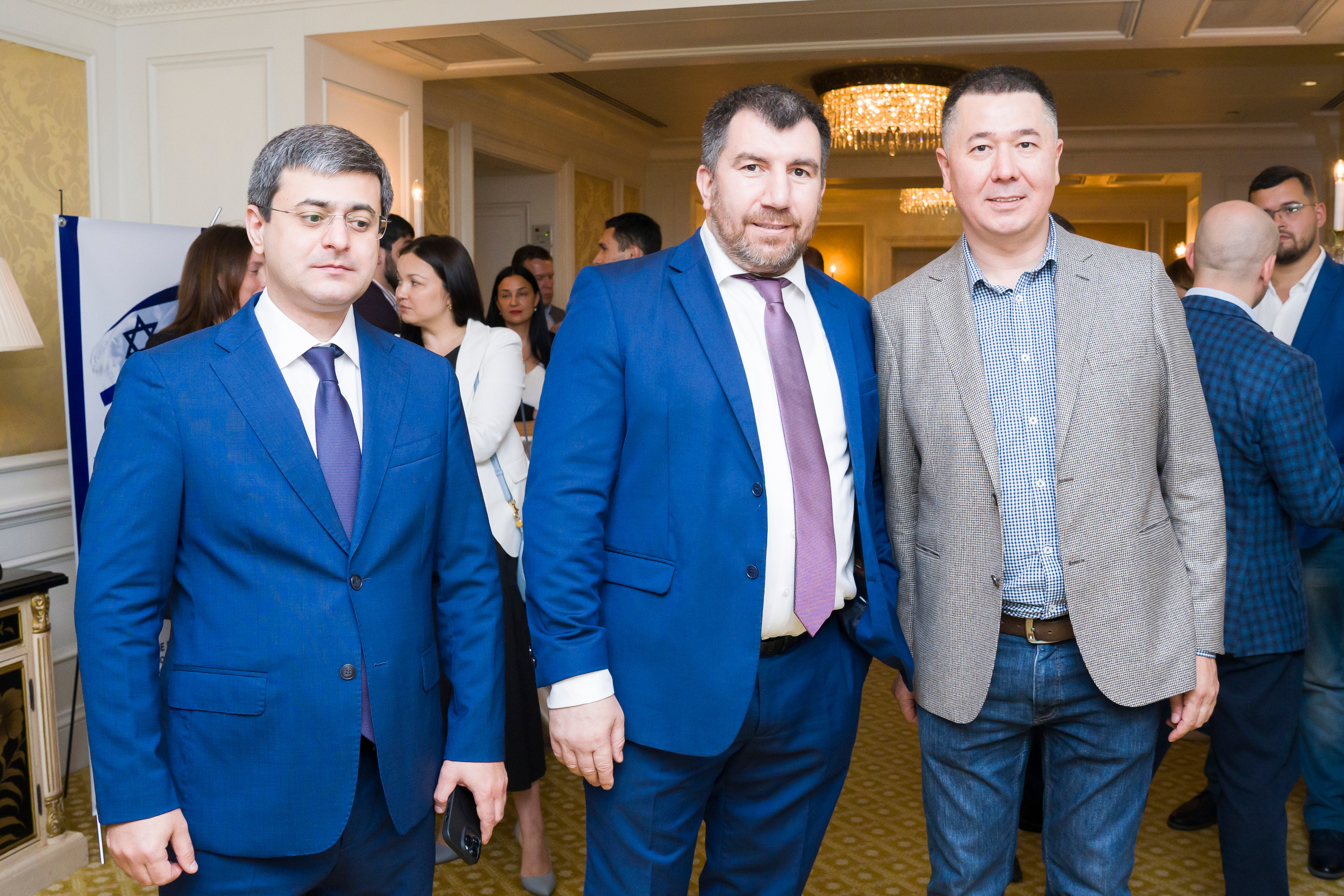 Репортажная съемка форума бизнес клуба АВАНТИ. Фотограф в Санкт-Петербурге. Репортажная и все съёмки для бизнеса