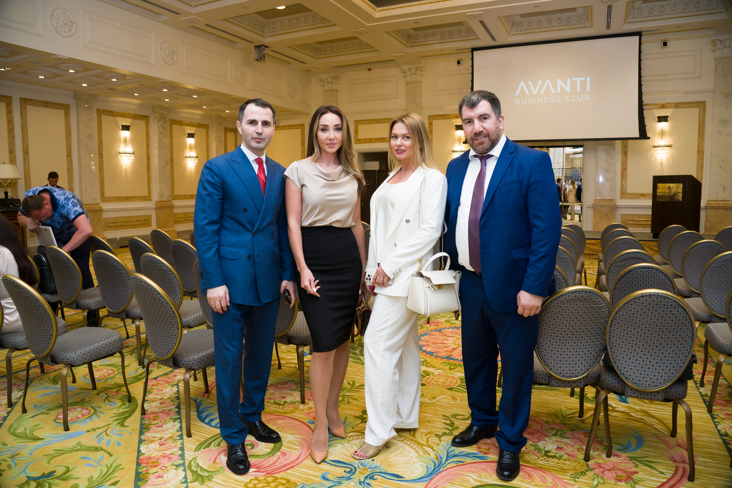 Репортажная съемка форума бизнес клуба АВАНТИ. Фотограф в Санкт-Петербурге. Репортажная и все съёмки для бизнеса
