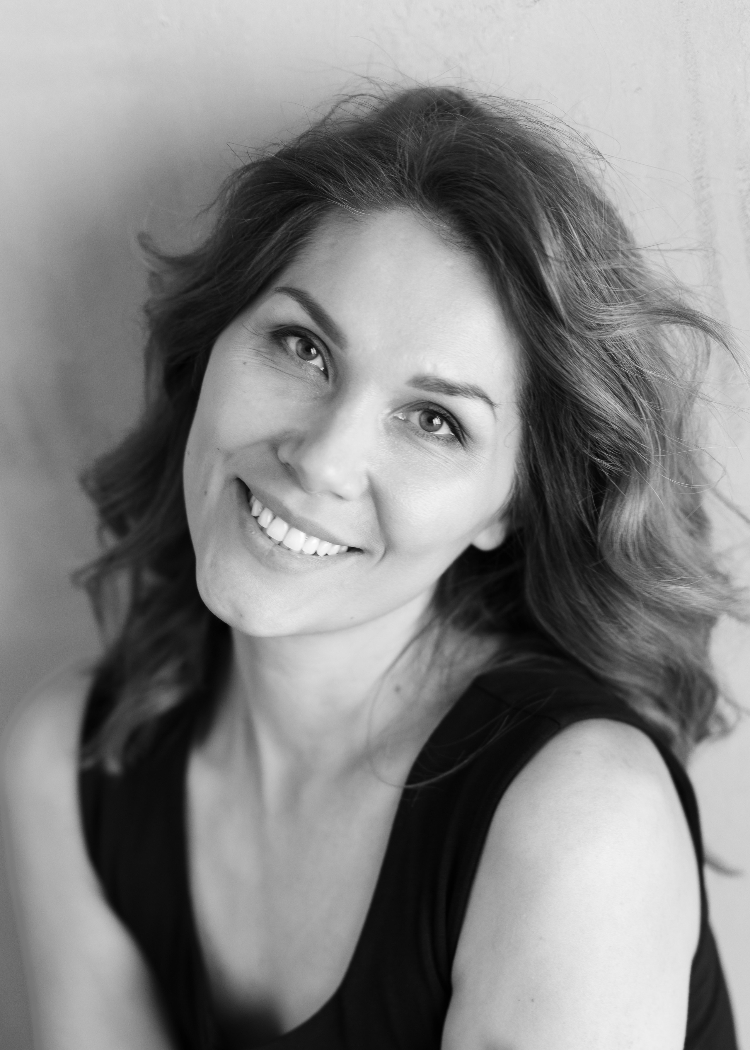 Женский портретный фотограф 35+ Воронеж. Добро пожаловать в магию ЧБ портрета