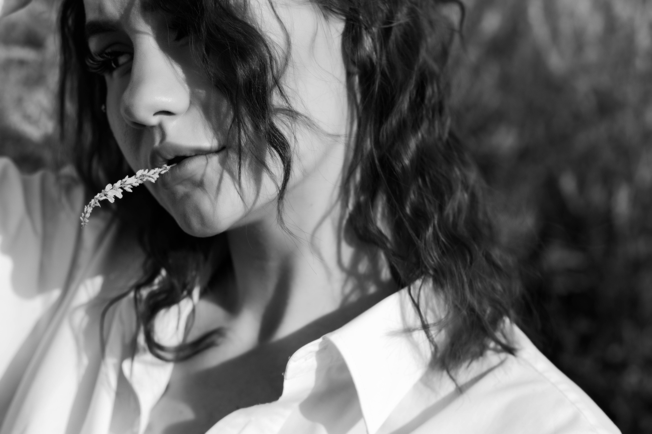 Эля в поле. Фотосессии для девушек в Краснодаре