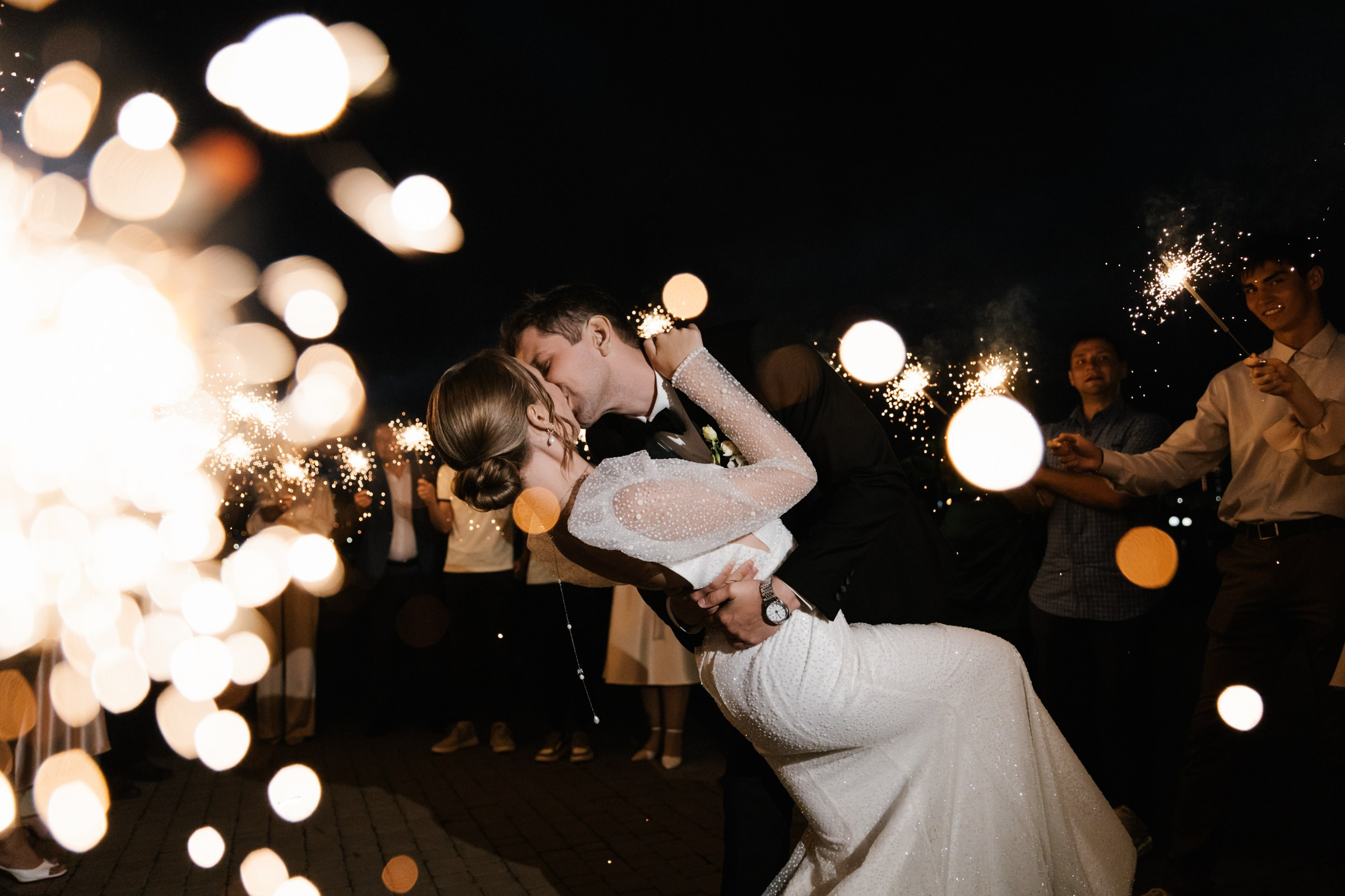 Они любят классику. Свадебный фотограф Марьям Сайфулина г. Красноярск