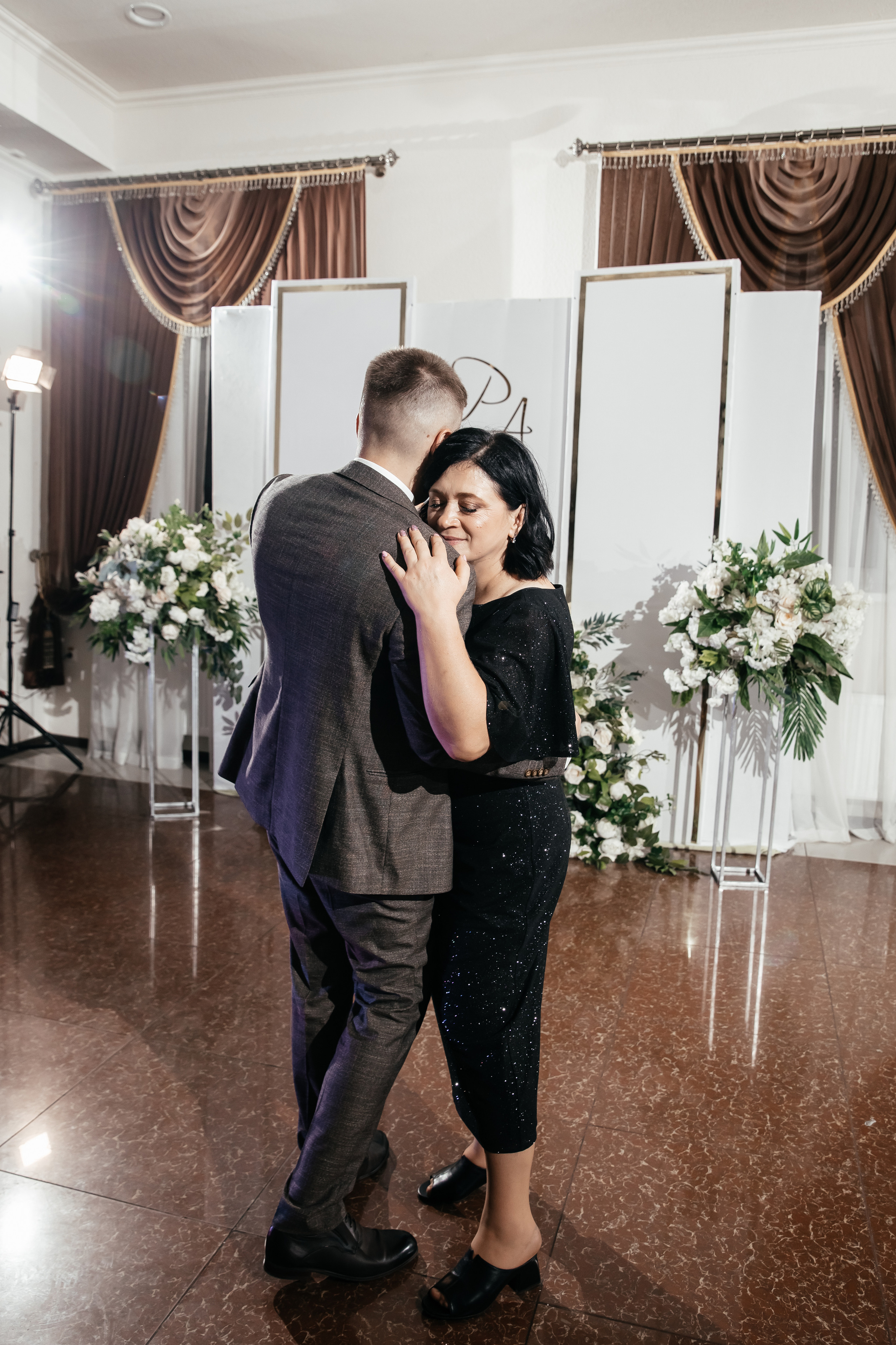 Роман Арина. Свадебный фотограф в Краснодарском крае Карина Будниченко