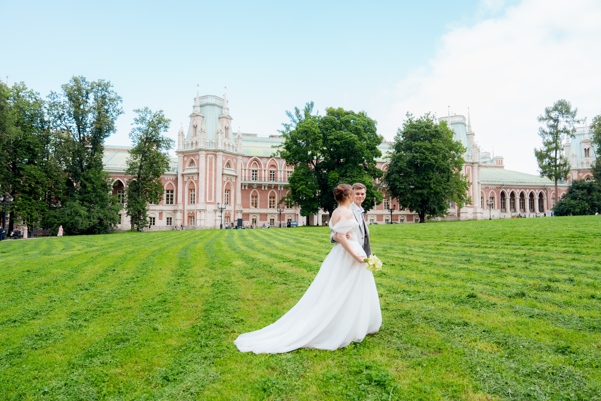 Ярослав и Полина. Царицыно. Свадебный фотограф Москва