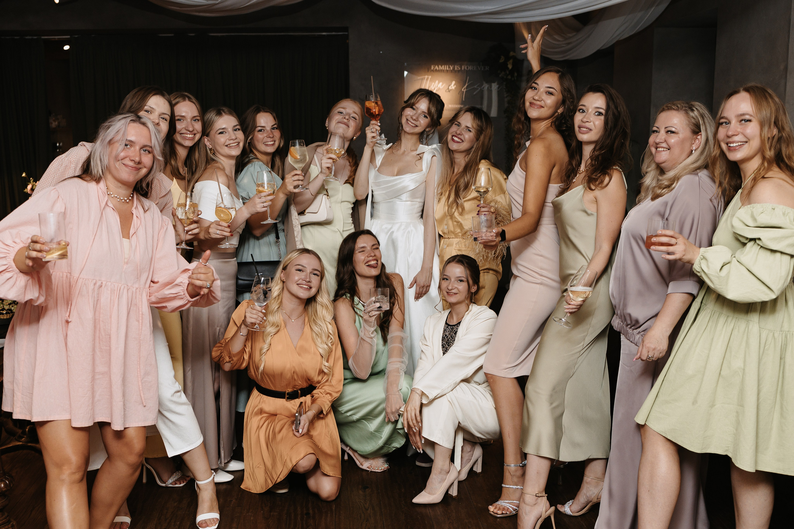 Илья и Ксюша (2024). Свадебный и семейный фотограф в Москве Яна Шувалова