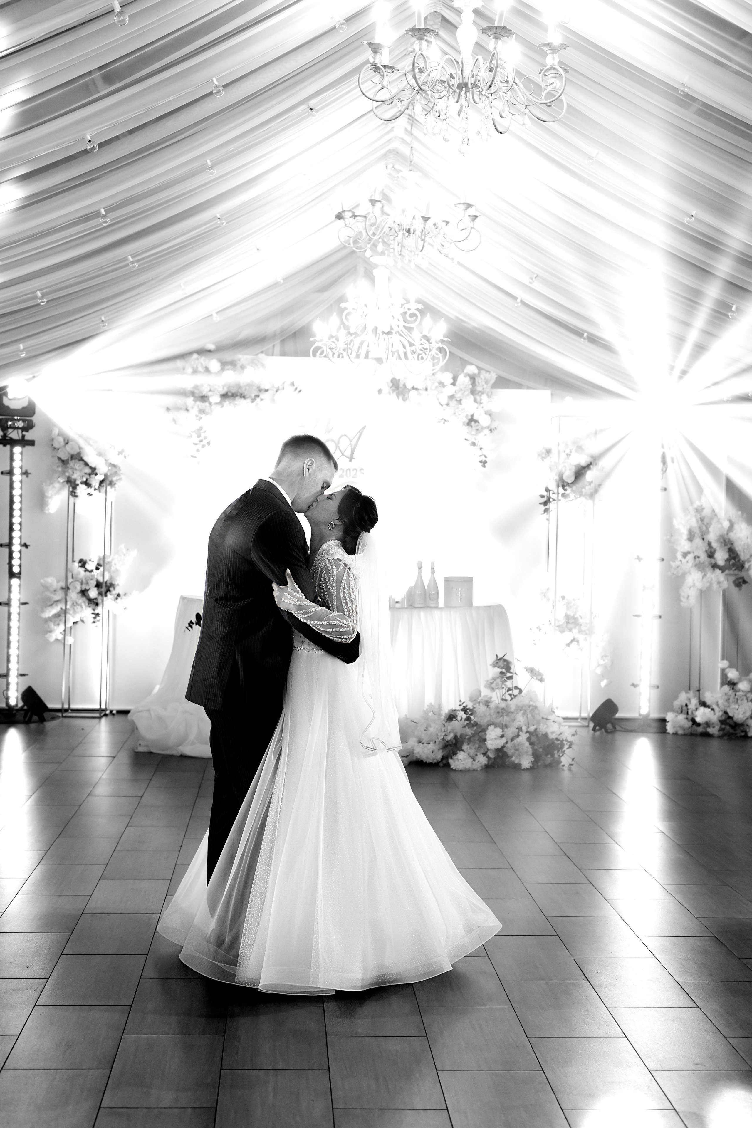 Свадебные истории. Женский фотограф в Орске Новотроицке Динара Долганова