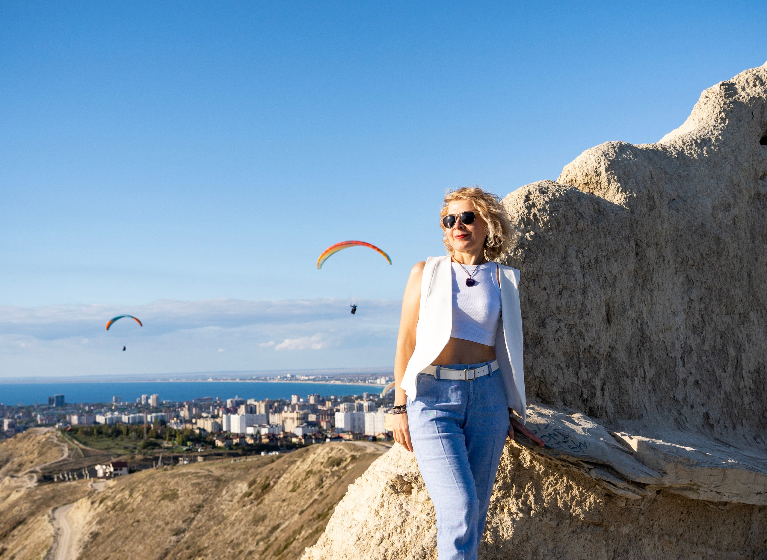 Фотосессия в Анапе — Ласточкины гнезда. Семейный и детский фотограф Екатерина Черняева. Снимаю портреты, love story, фотопрогулки, работаю на улице, в кафе, студии, дома у клиента