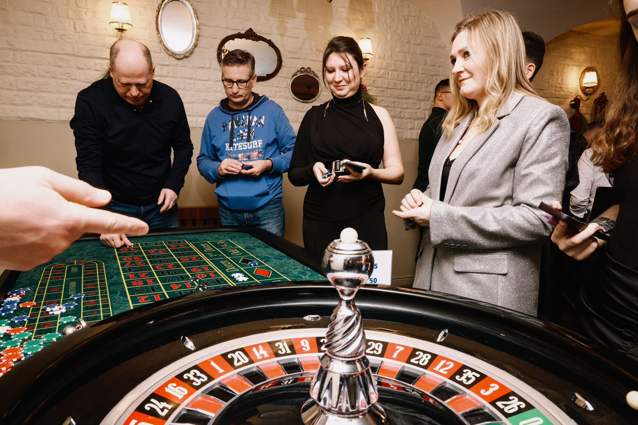 Экспресс Офис, новогодний корпоратив в ресторане Респект, г. Тула. Фотограф в Туле — Борисов Николай