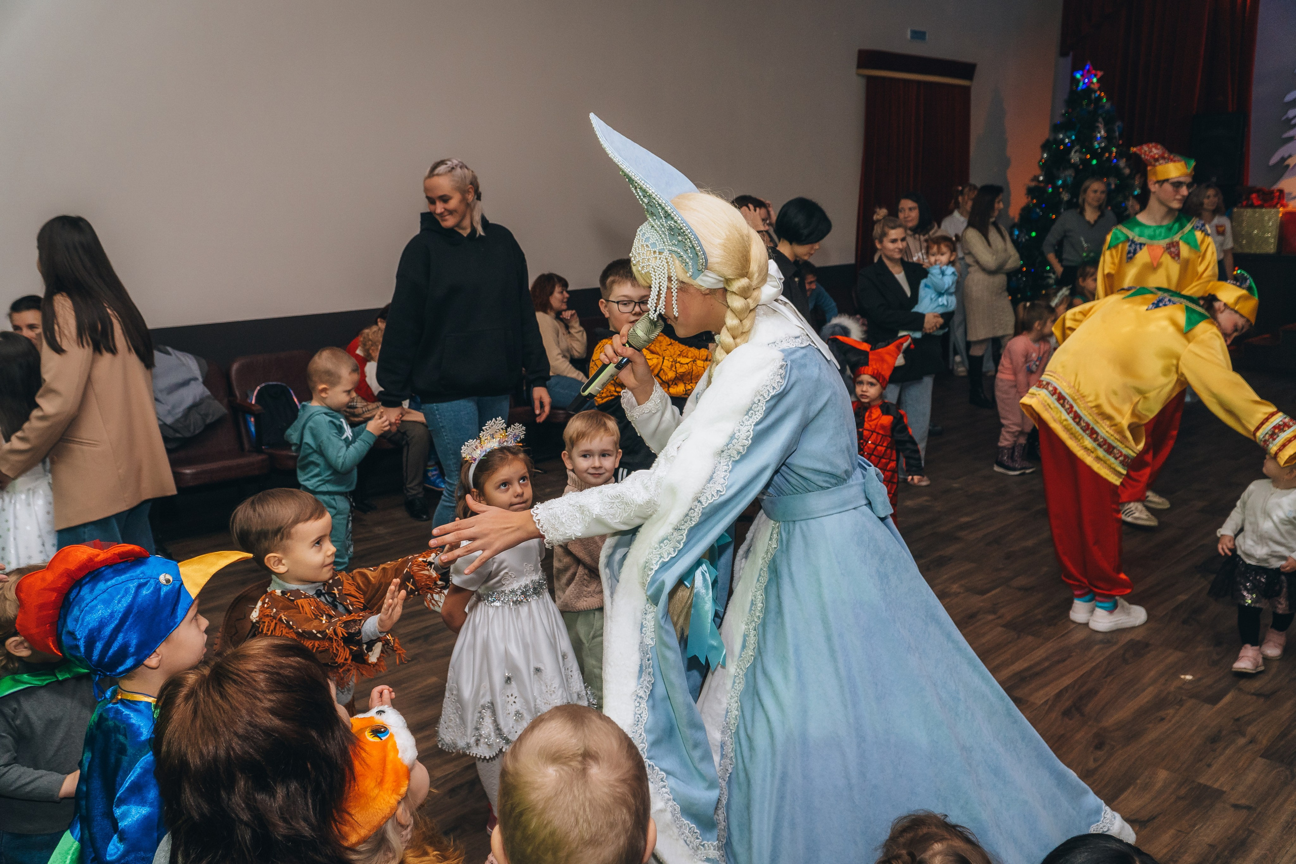 «Сказка о Новом годе и богатыре настоящем». Новотитаровский Дом культуры