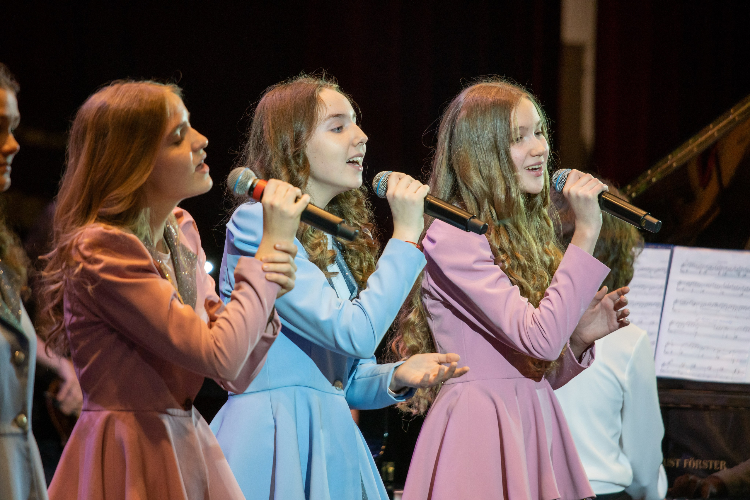 Съёмка концерта Домисольки с оркестром. «Студия DRONAVT`s» — видеосъёмка и фотография г. Москва