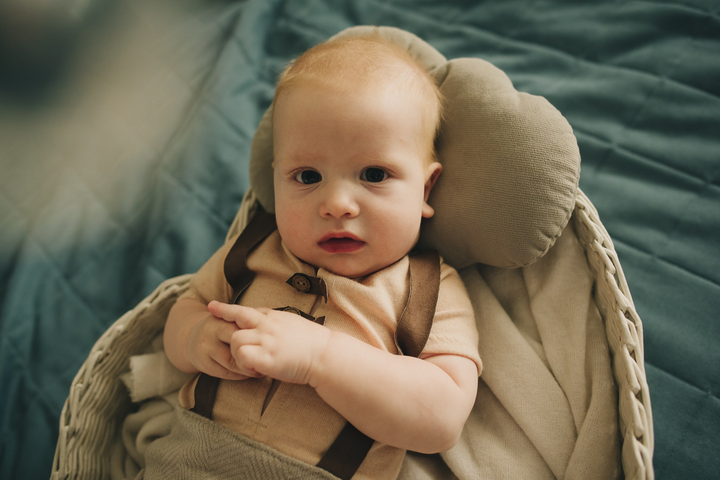 Наш мир — маленький ты!. Фотограф в Москве новорожденные свадьбы семьи Дарья Ларионова