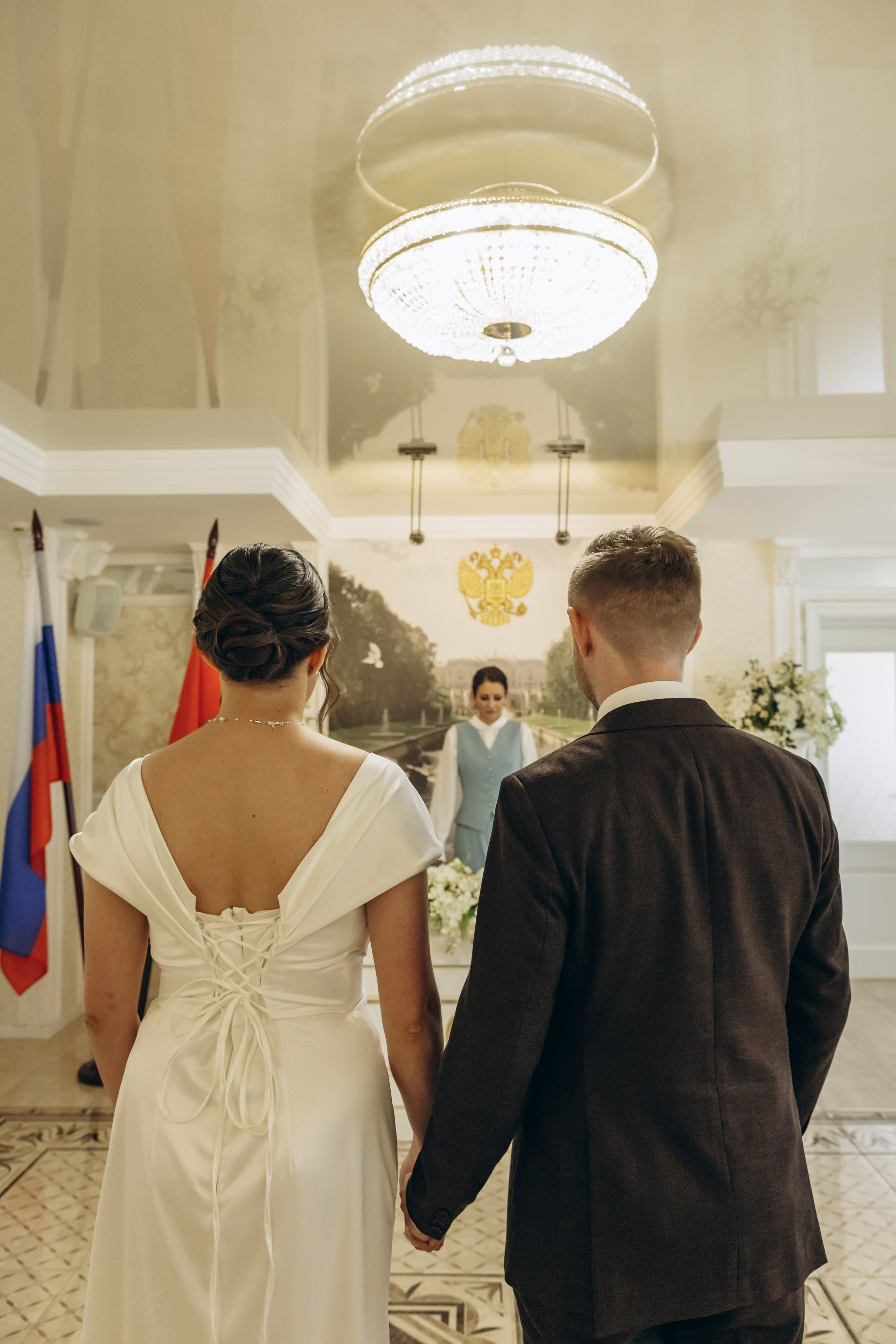 Свадебная элегантность: Ира и Саша в Петергофе. Семейный и свадебный фотограф в Санкт-Петербурге Екатерина Васильева